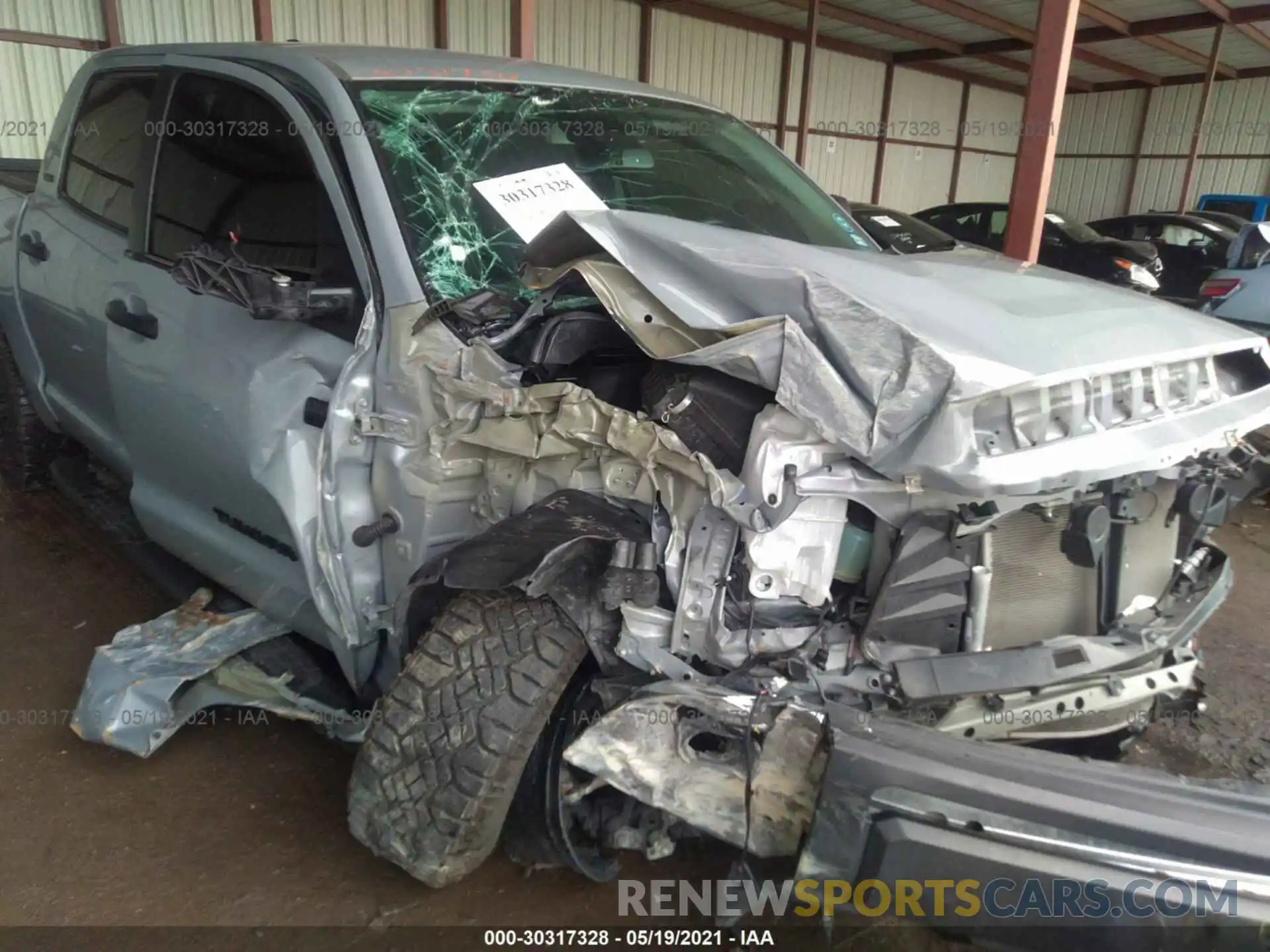 6 Photograph of a damaged car 5TFEY5F19LX266172 TOYOTA TUNDRA 2WD 2020