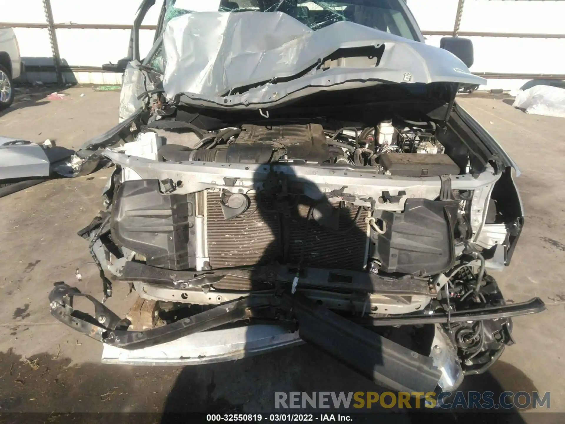 10 Photograph of a damaged car 5TFEY5F1XLX259134 TOYOTA TUNDRA 2WD 2020