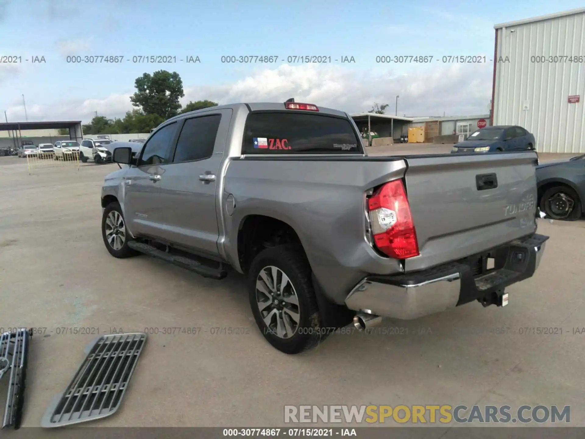 3 Photograph of a damaged car 5TFFY5F19LX266158 TOYOTA TUNDRA 2WD 2020