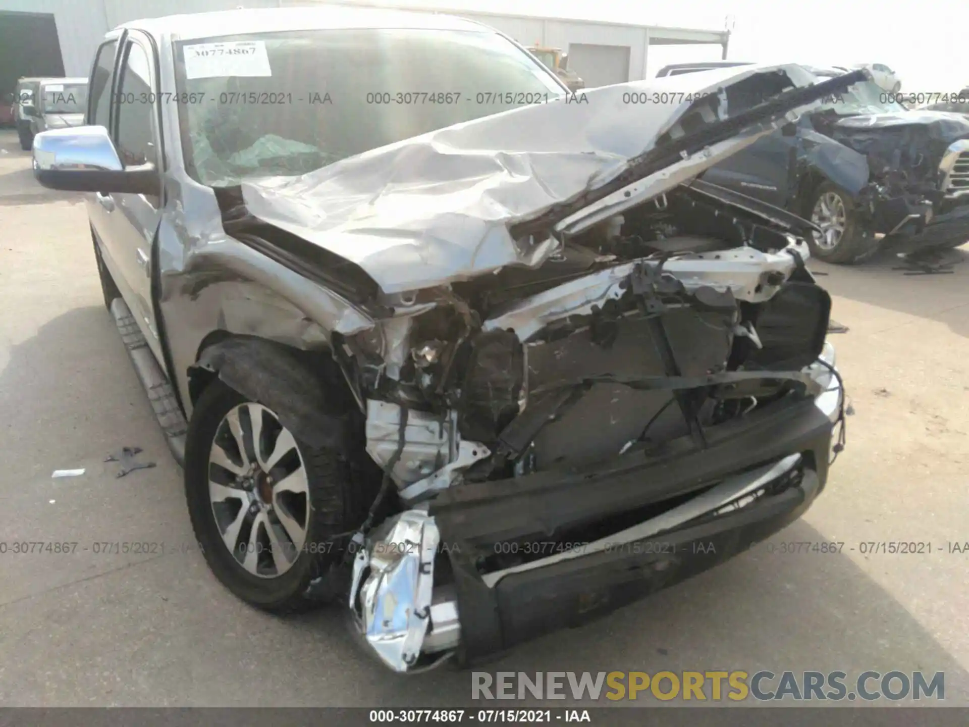 6 Photograph of a damaged car 5TFFY5F19LX266158 TOYOTA TUNDRA 2WD 2020