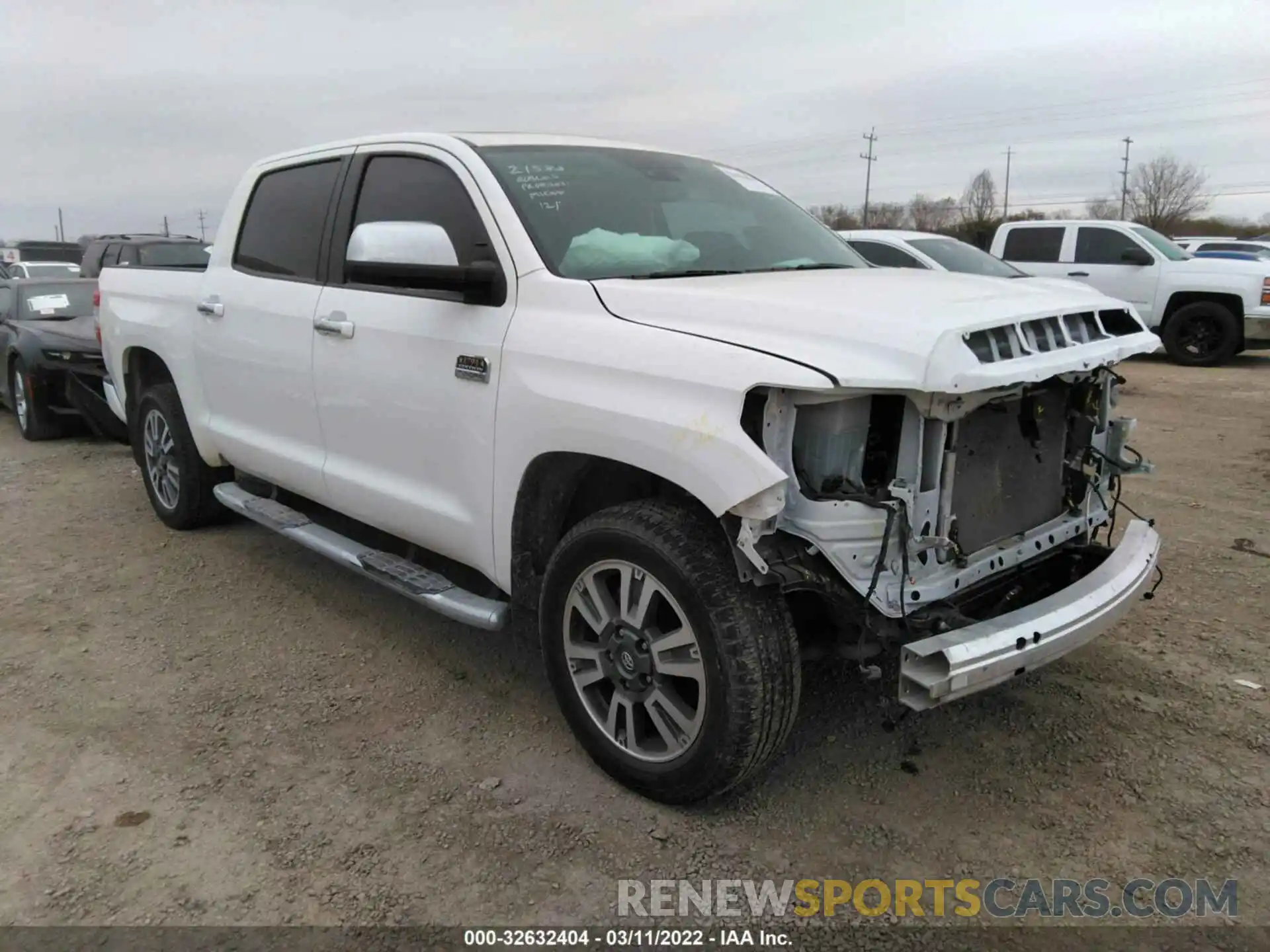 1 Photograph of a damaged car 5TFGY5F16LX269815 TOYOTA TUNDRA 2WD 2020