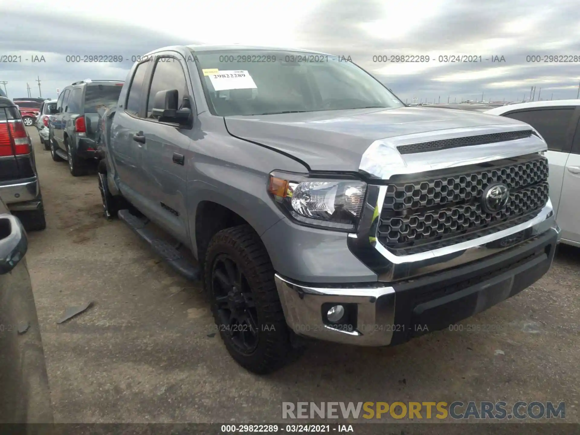 1 Photograph of a damaged car 5TFRY5F10LX256681 TOYOTA TUNDRA 2WD 2020