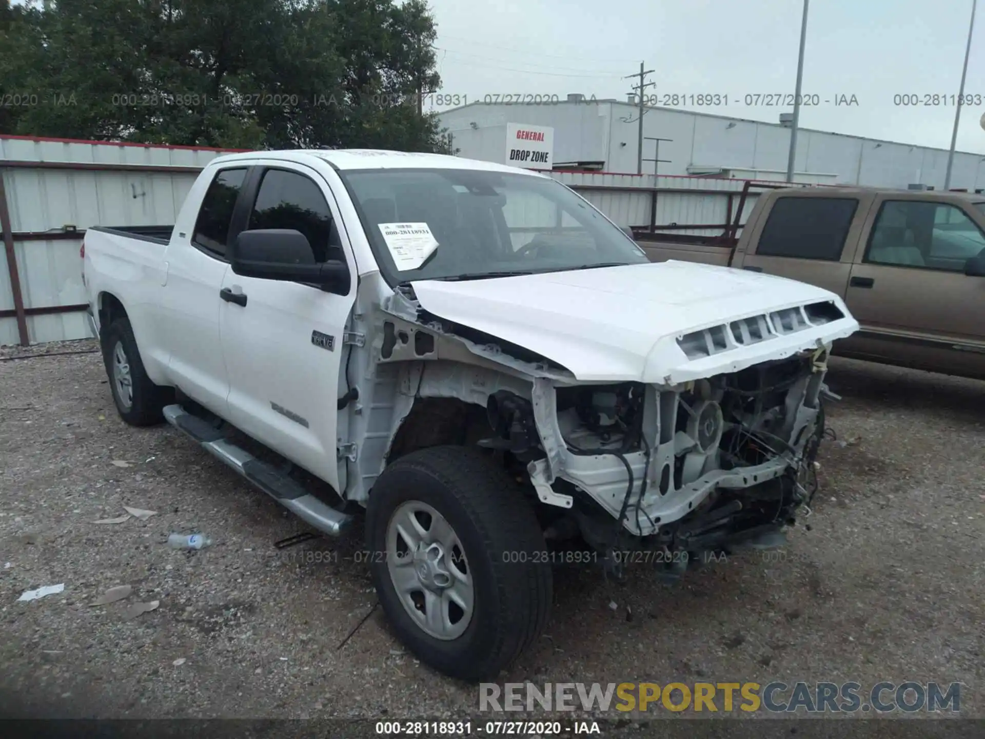 1 Photograph of a damaged car 5TFRY5F13LX259204 TOYOTA TUNDRA 2WD 2020