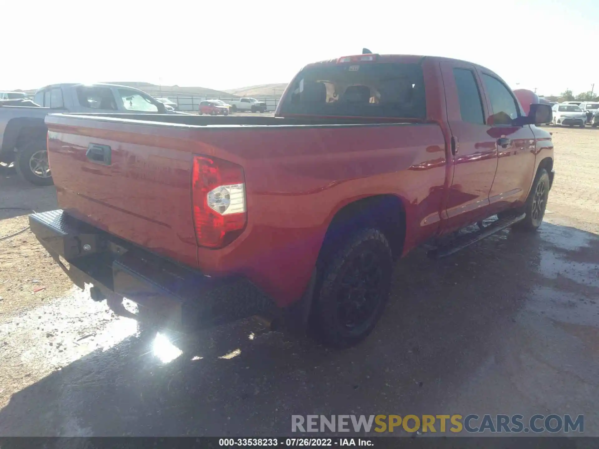 4 Photograph of a damaged car 5TFRY5F14LX271832 TOYOTA TUNDRA 2WD 2020