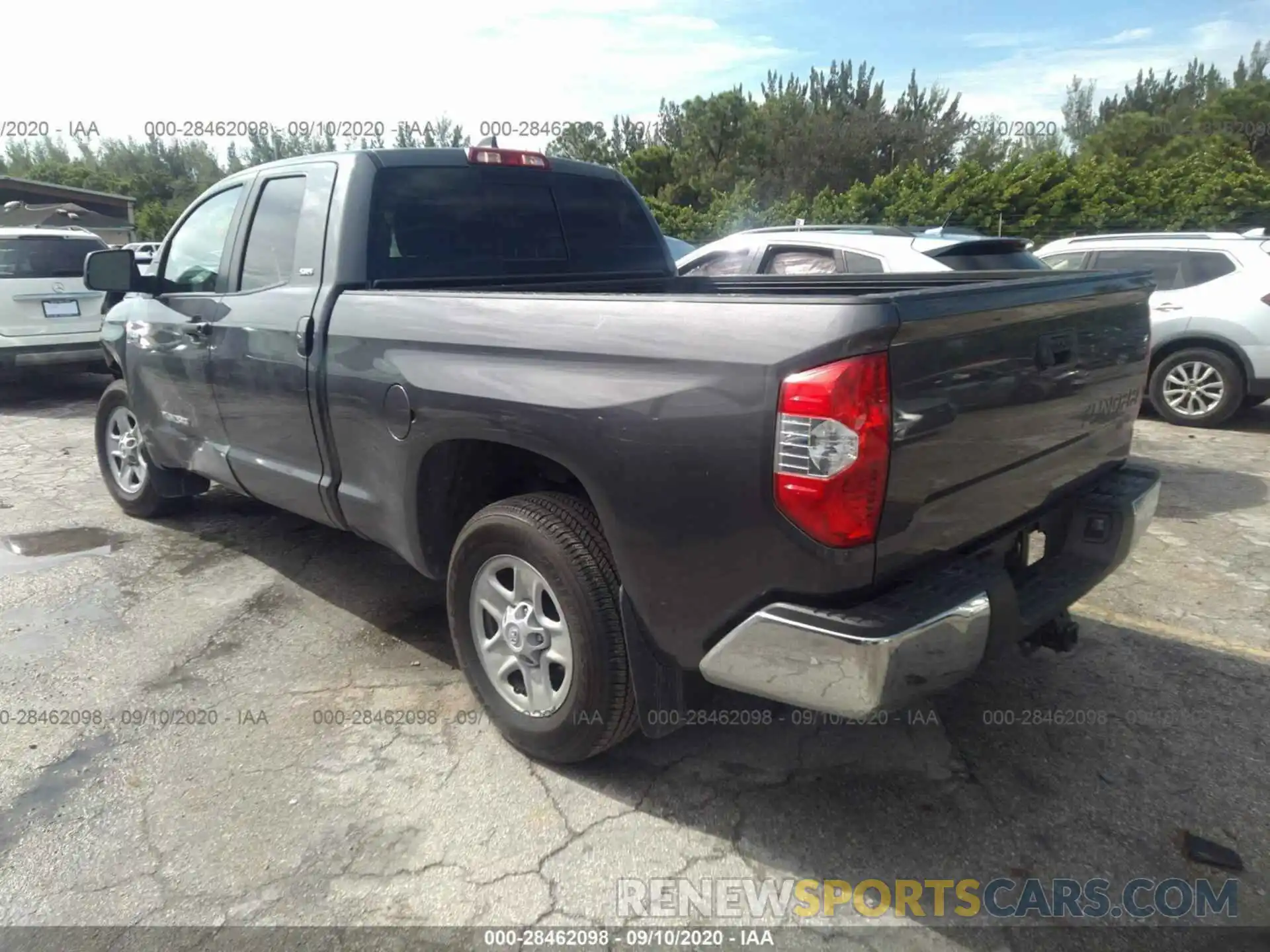 3 Photograph of a damaged car 5TFRY5F18LX265483 TOYOTA TUNDRA 2WD 2020