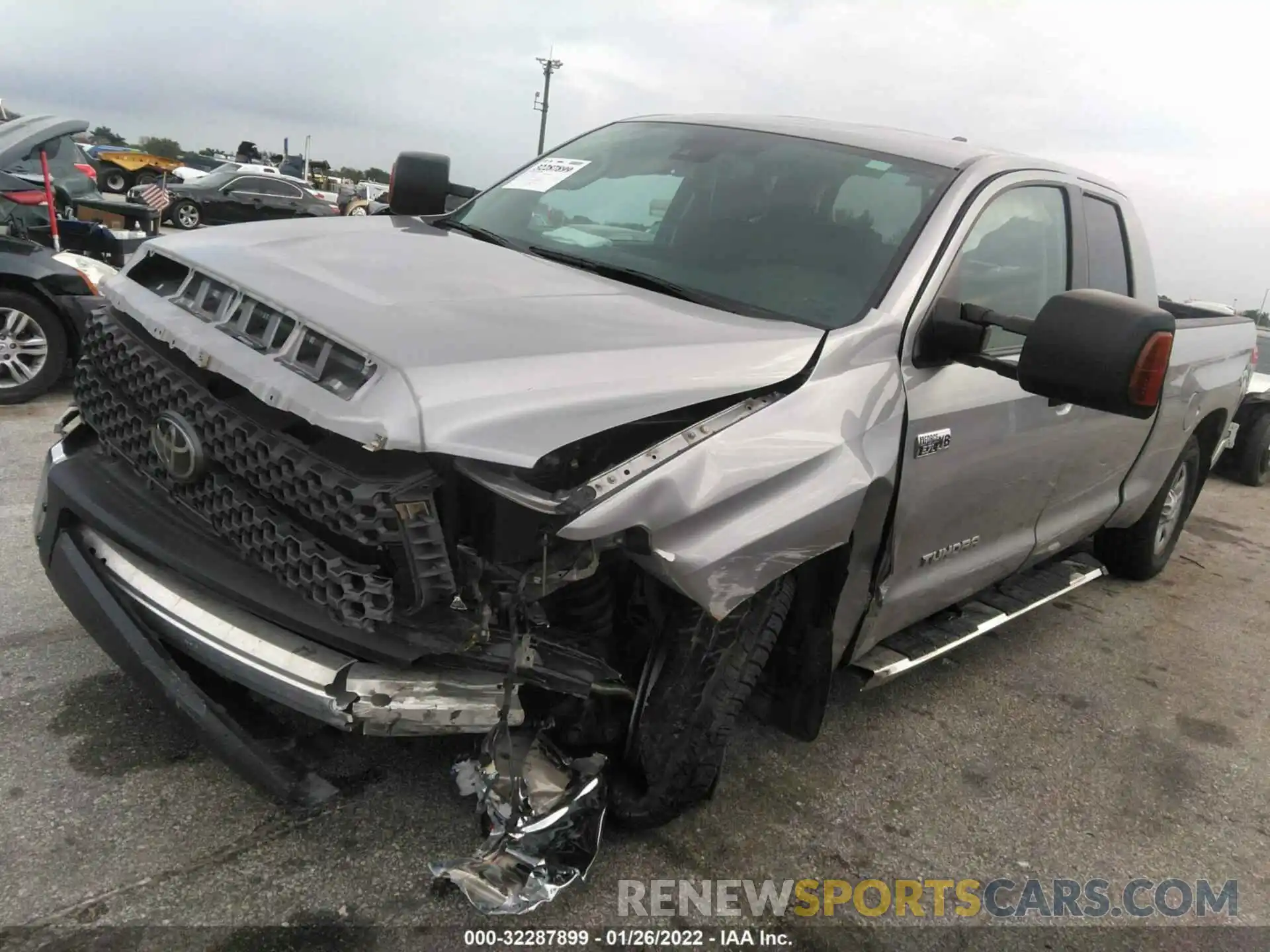 6 Photograph of a damaged car 5TFRY5F19LX264357 TOYOTA TUNDRA 2WD 2020