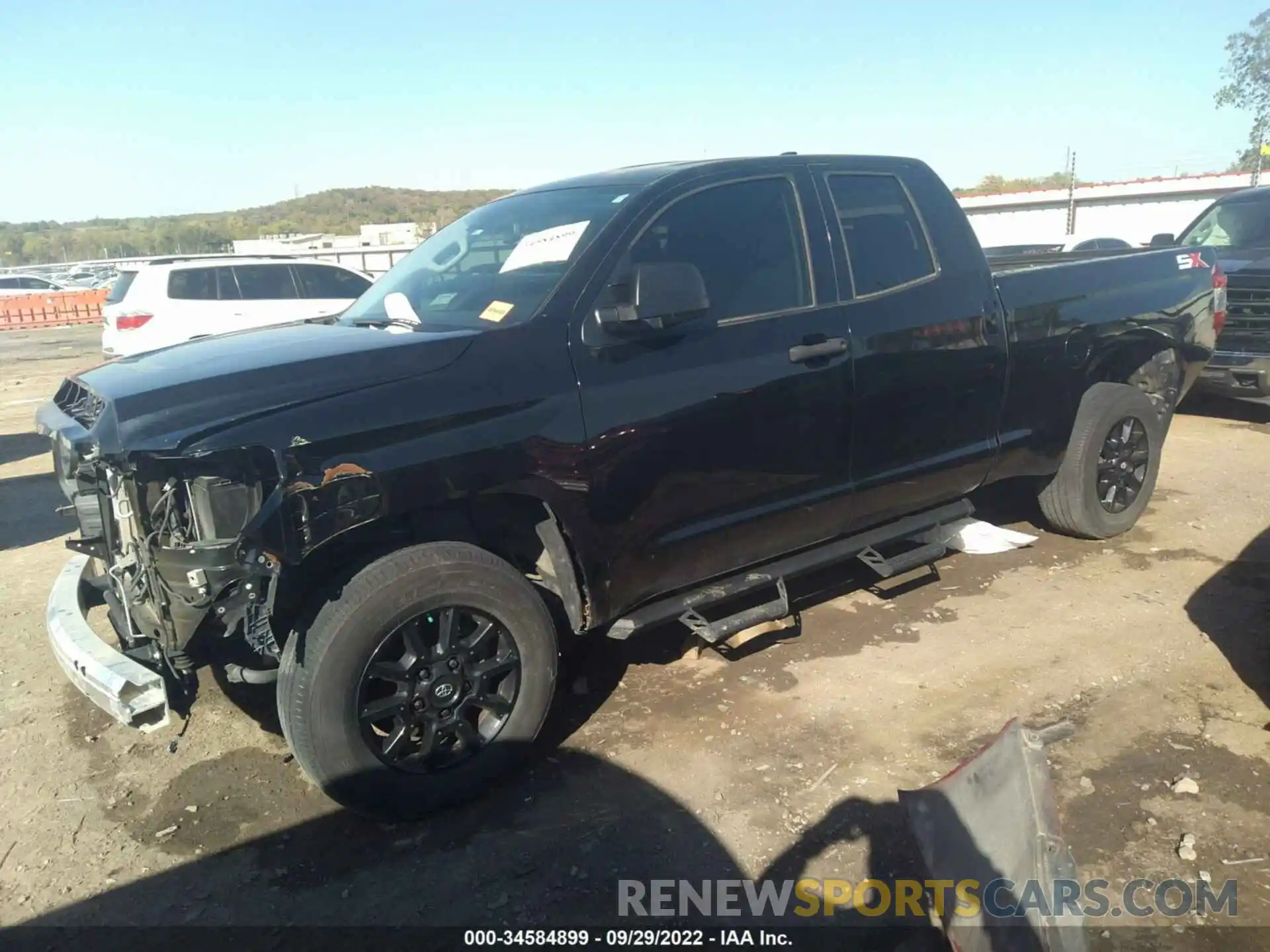 2 Photograph of a damaged car 5TFRY5F19LX267615 TOYOTA TUNDRA 2WD 2020