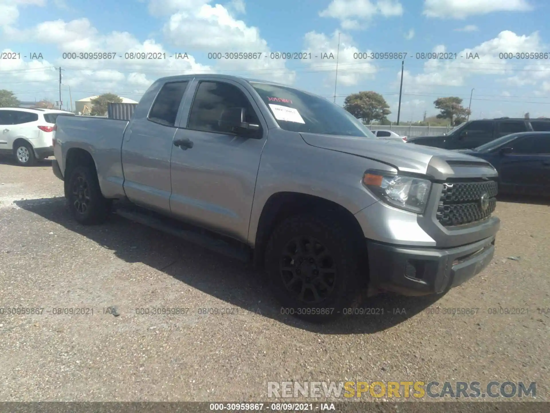 1 Photograph of a damaged car 5TFRY5F19LX270479 TOYOTA TUNDRA 2WD 2020