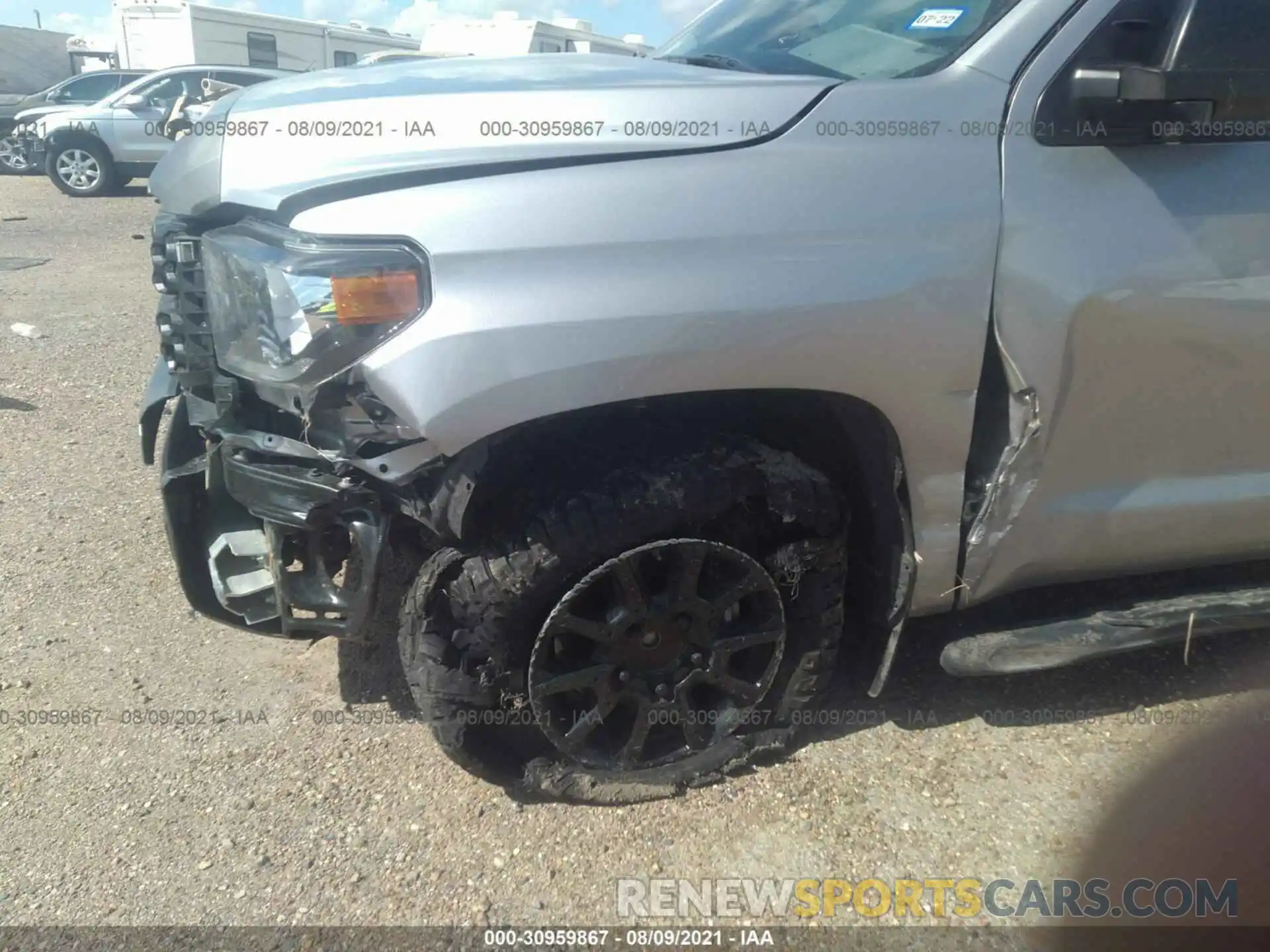 6 Photograph of a damaged car 5TFRY5F19LX270479 TOYOTA TUNDRA 2WD 2020