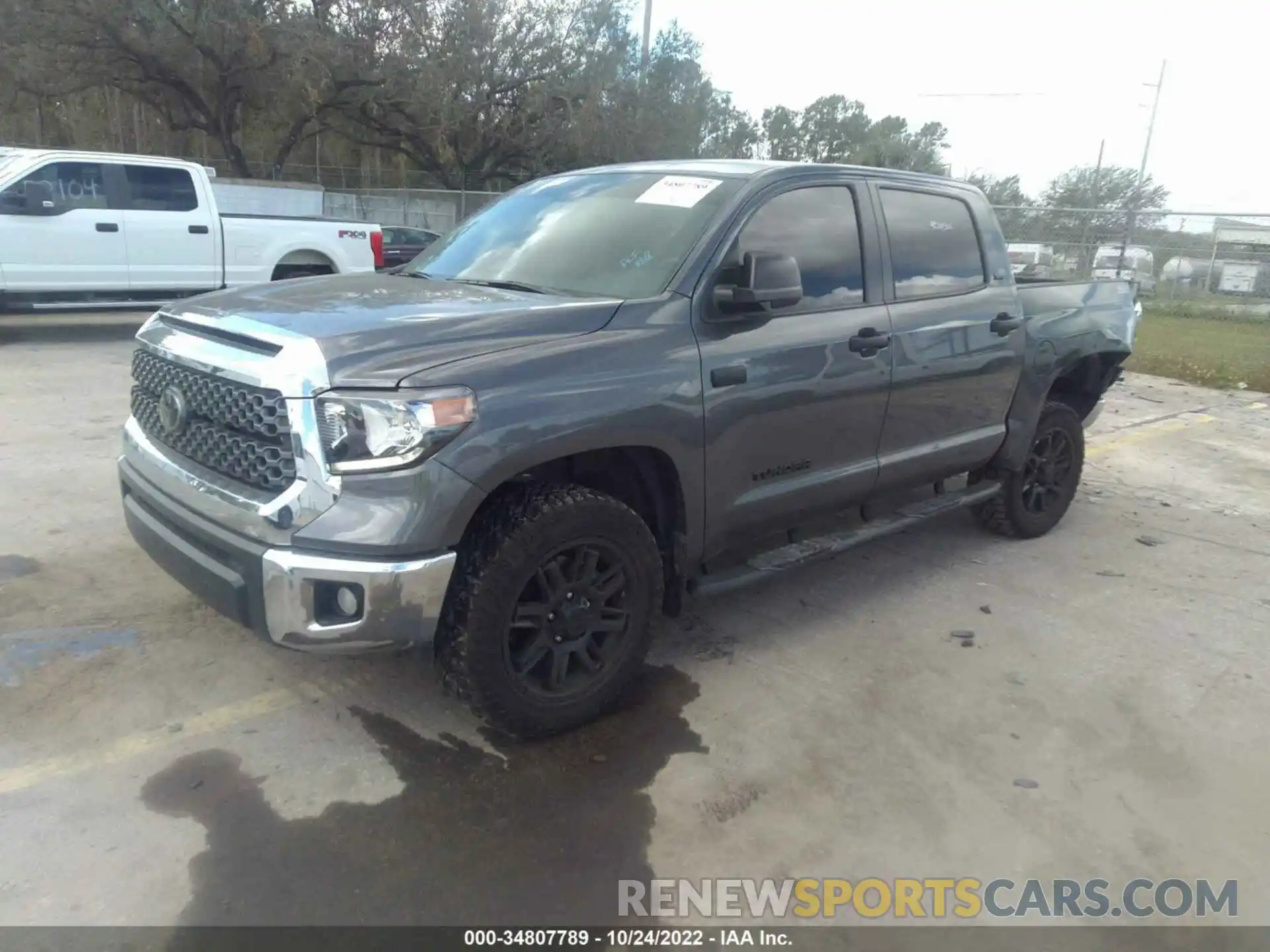 2 Фотография поврежденного автомобиля 5TFEY5F11MX286837 TOYOTA TUNDRA 2WD 2021