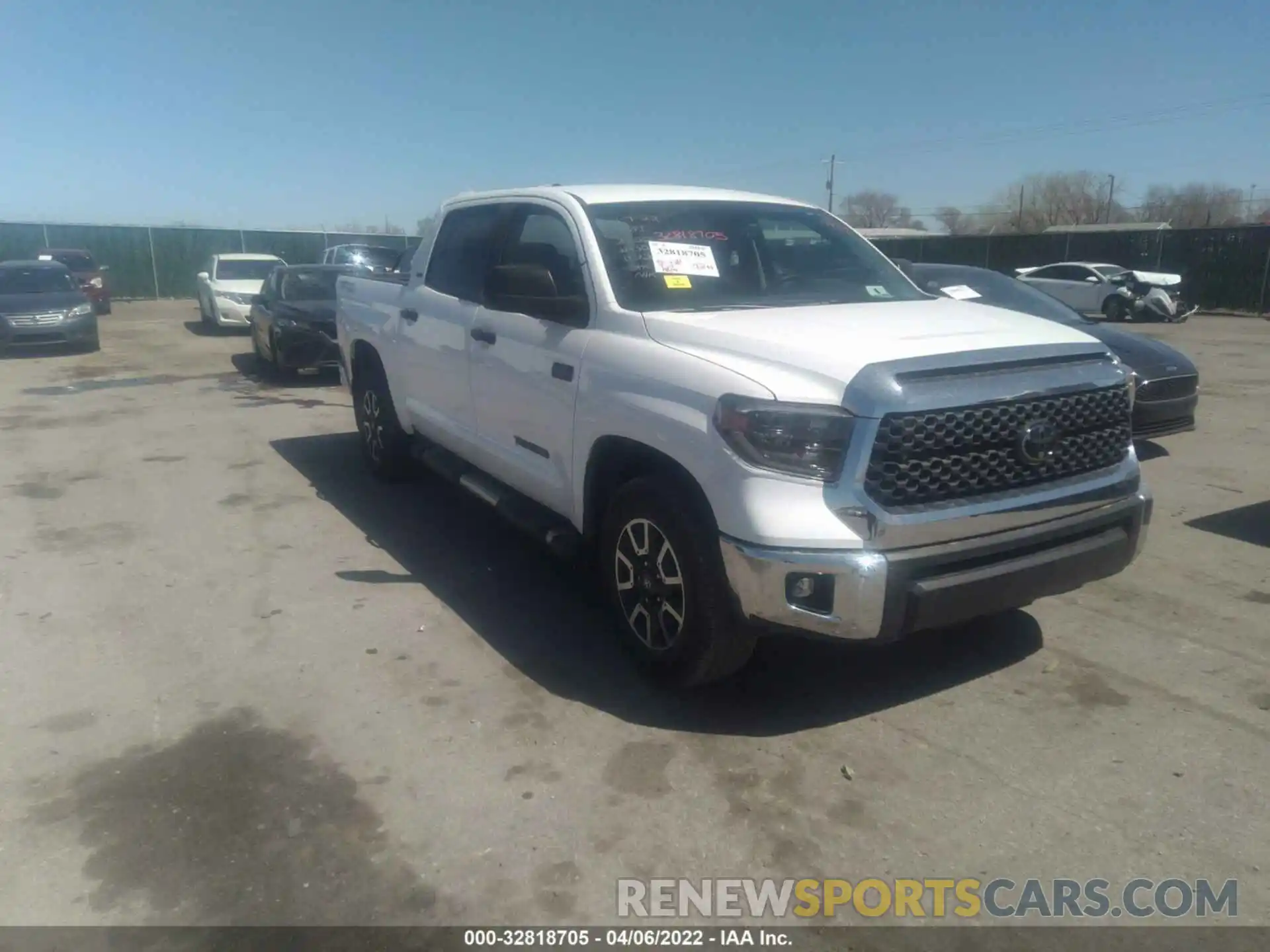 1 Photograph of a damaged car 5TFEY5F13MX289528 TOYOTA TUNDRA 2WD 2021