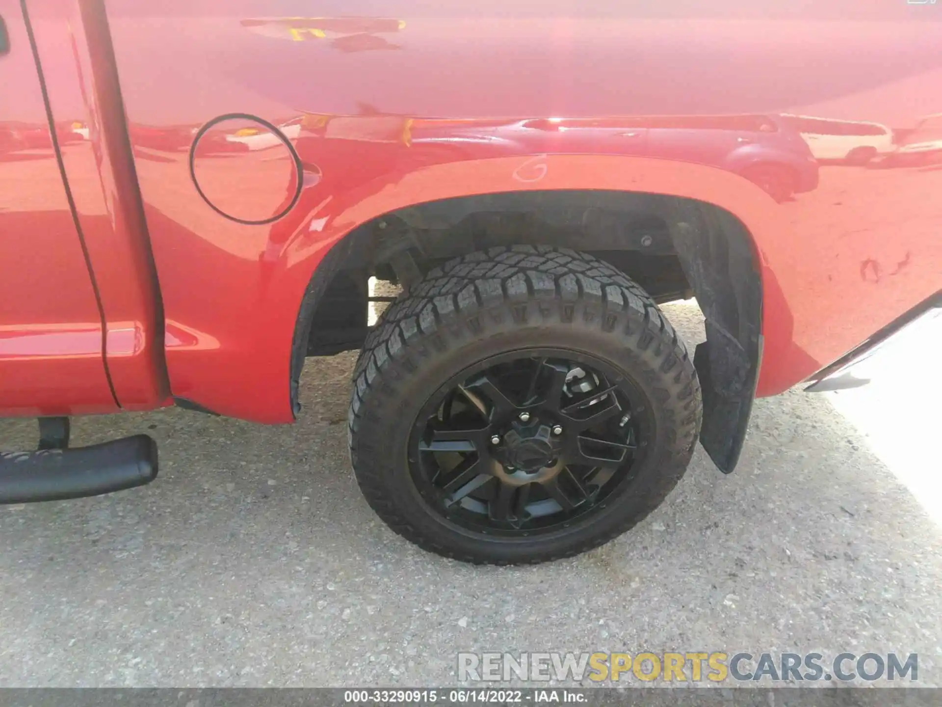 13 Photograph of a damaged car 5TFEY5F14MX284144 TOYOTA TUNDRA 2WD 2021