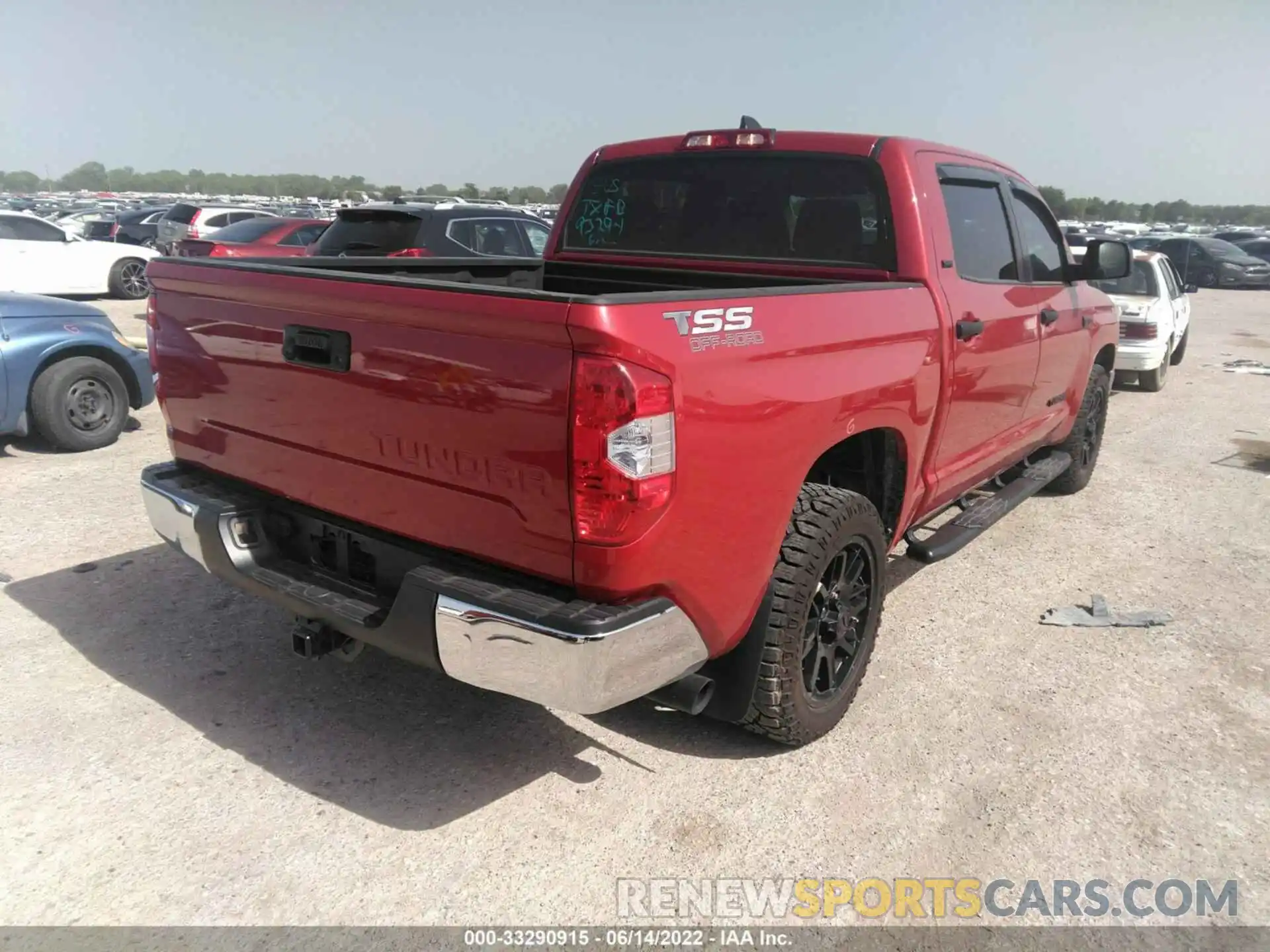 4 Photograph of a damaged car 5TFEY5F14MX284144 TOYOTA TUNDRA 2WD 2021