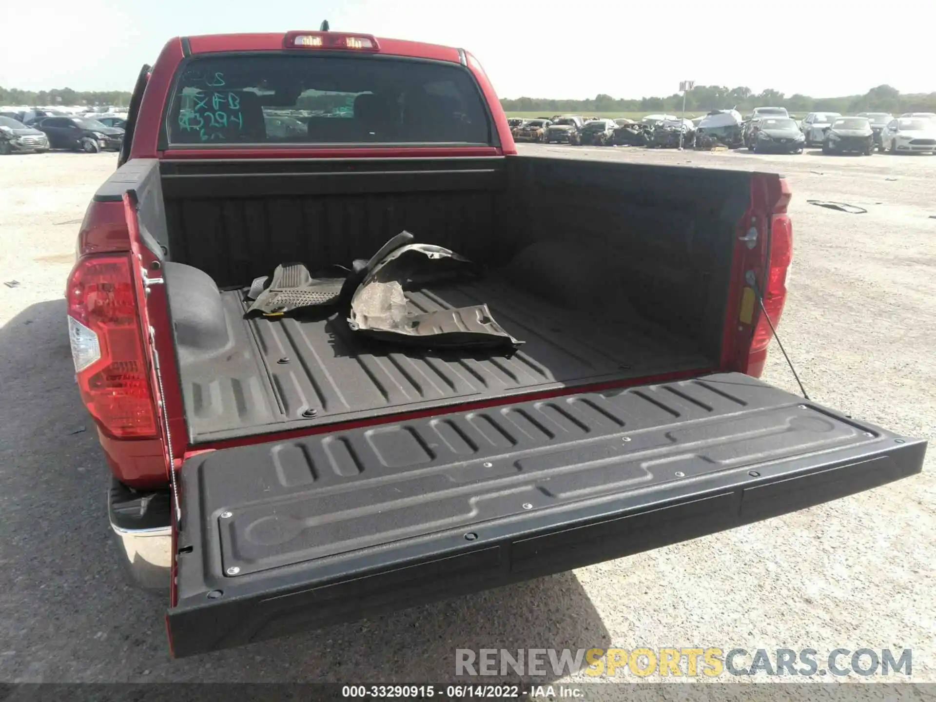 8 Photograph of a damaged car 5TFEY5F14MX284144 TOYOTA TUNDRA 2WD 2021