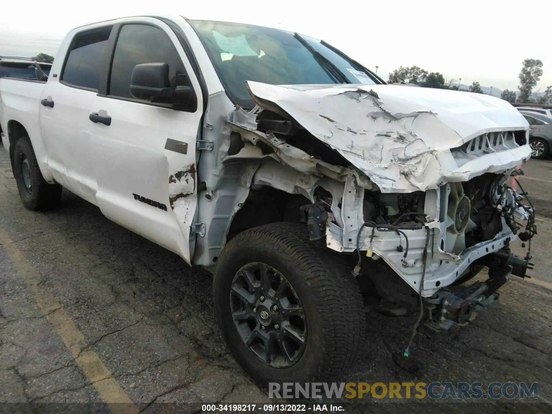 1 Photograph of a damaged car 5TFEY5F15MX276425 TOYOTA TUNDRA 2WD 2021