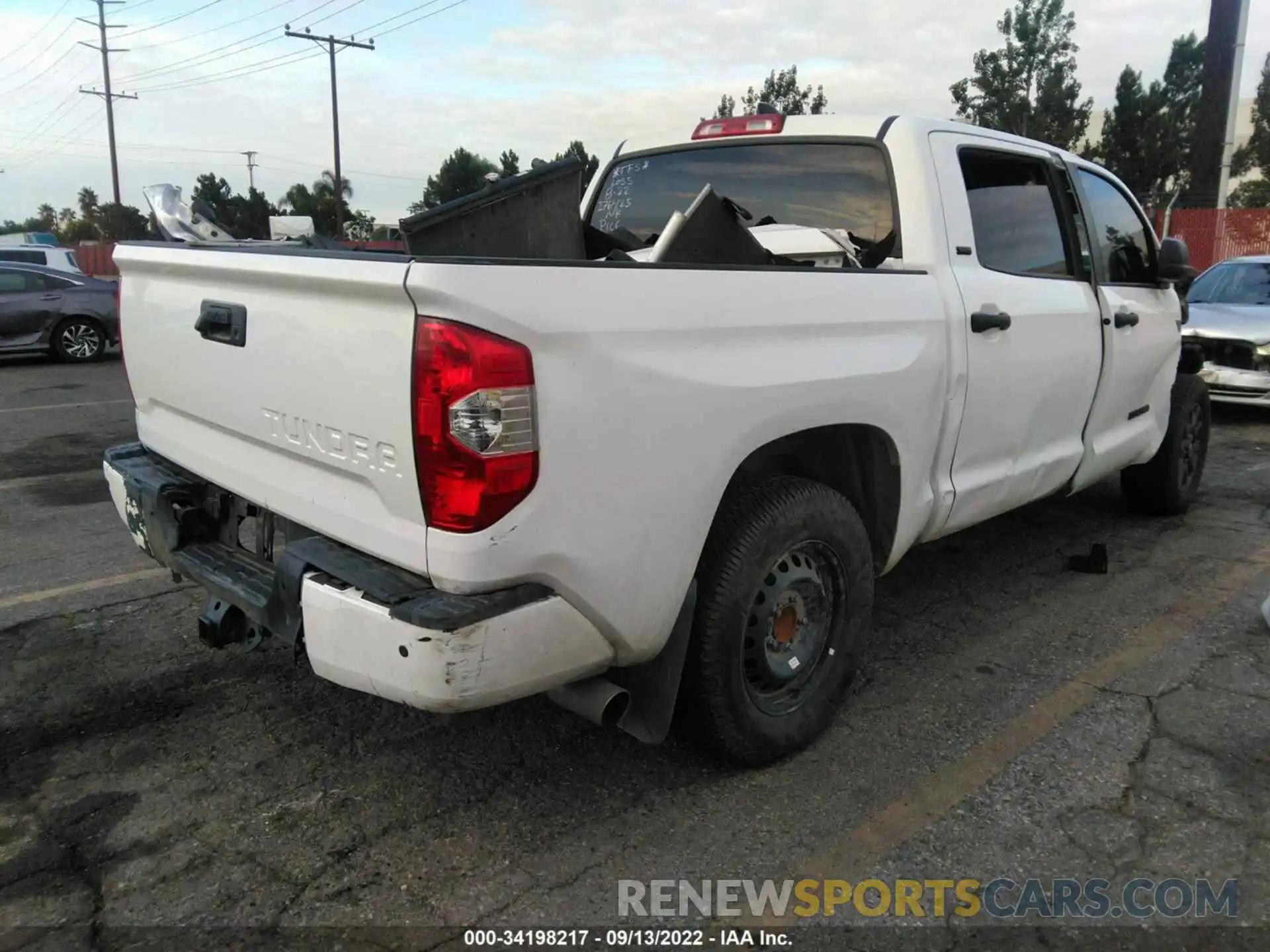 4 Photograph of a damaged car 5TFEY5F15MX276425 TOYOTA TUNDRA 2WD 2021