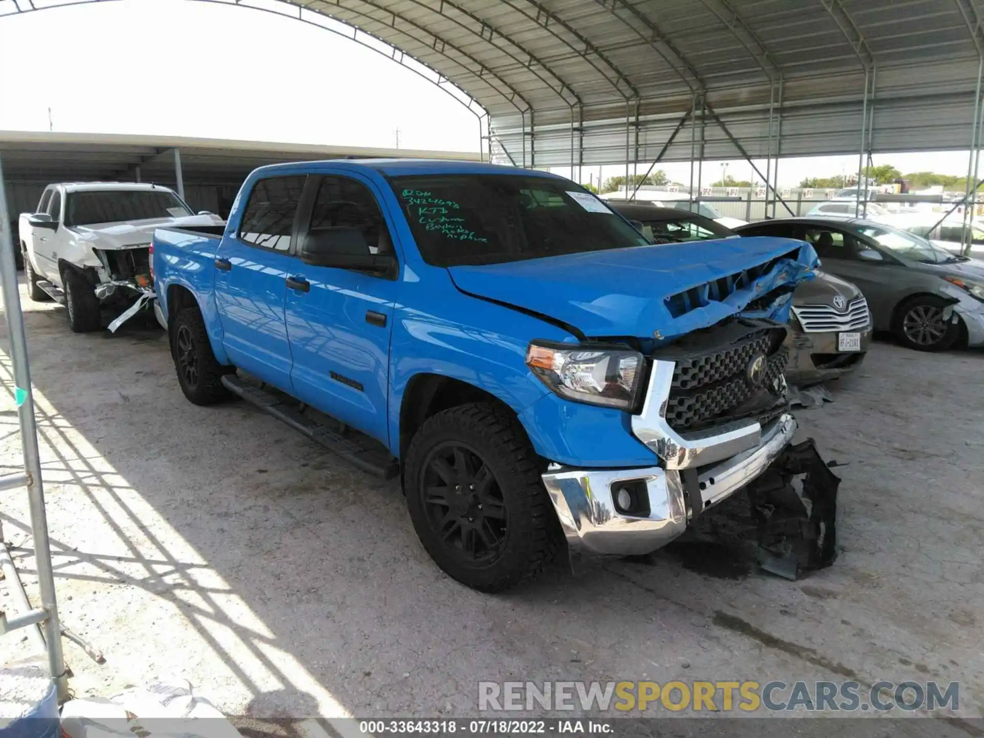 1 Фотография поврежденного автомобиля 5TFEY5F15MX280426 TOYOTA TUNDRA 2WD 2021