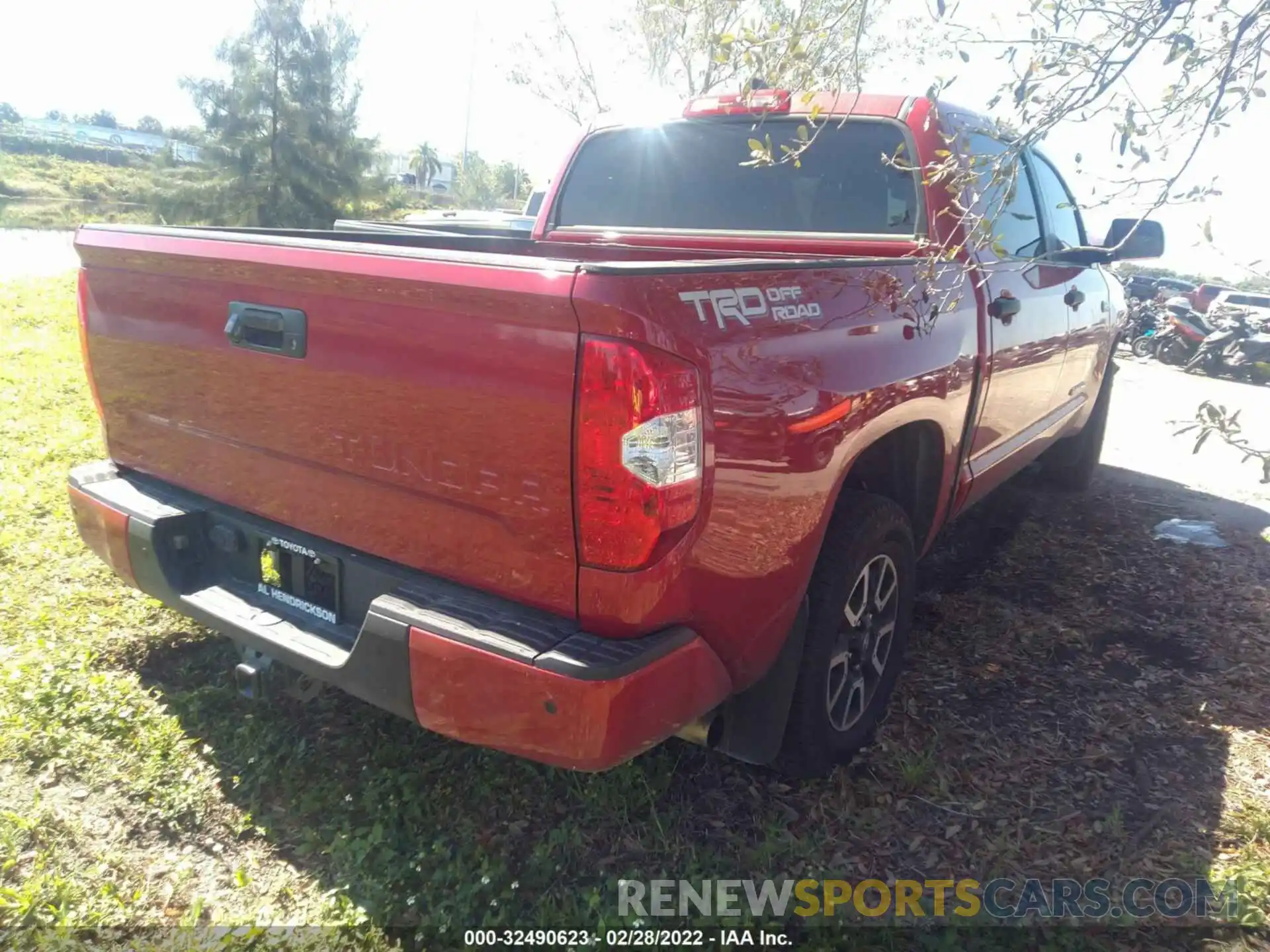 4 Photograph of a damaged car 5TFEY5F15MX287778 TOYOTA TUNDRA 2WD 2021