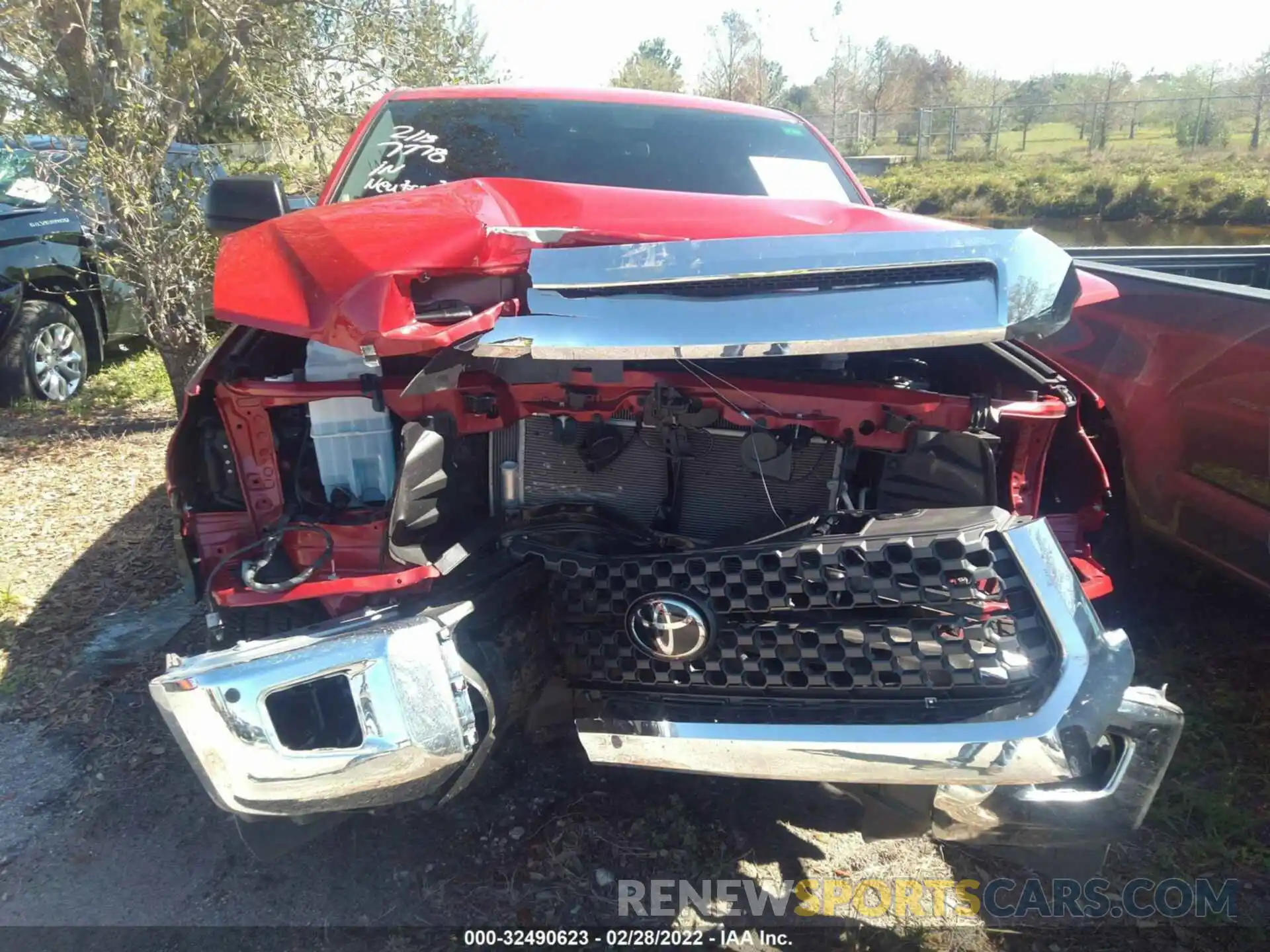 6 Photograph of a damaged car 5TFEY5F15MX287778 TOYOTA TUNDRA 2WD 2021