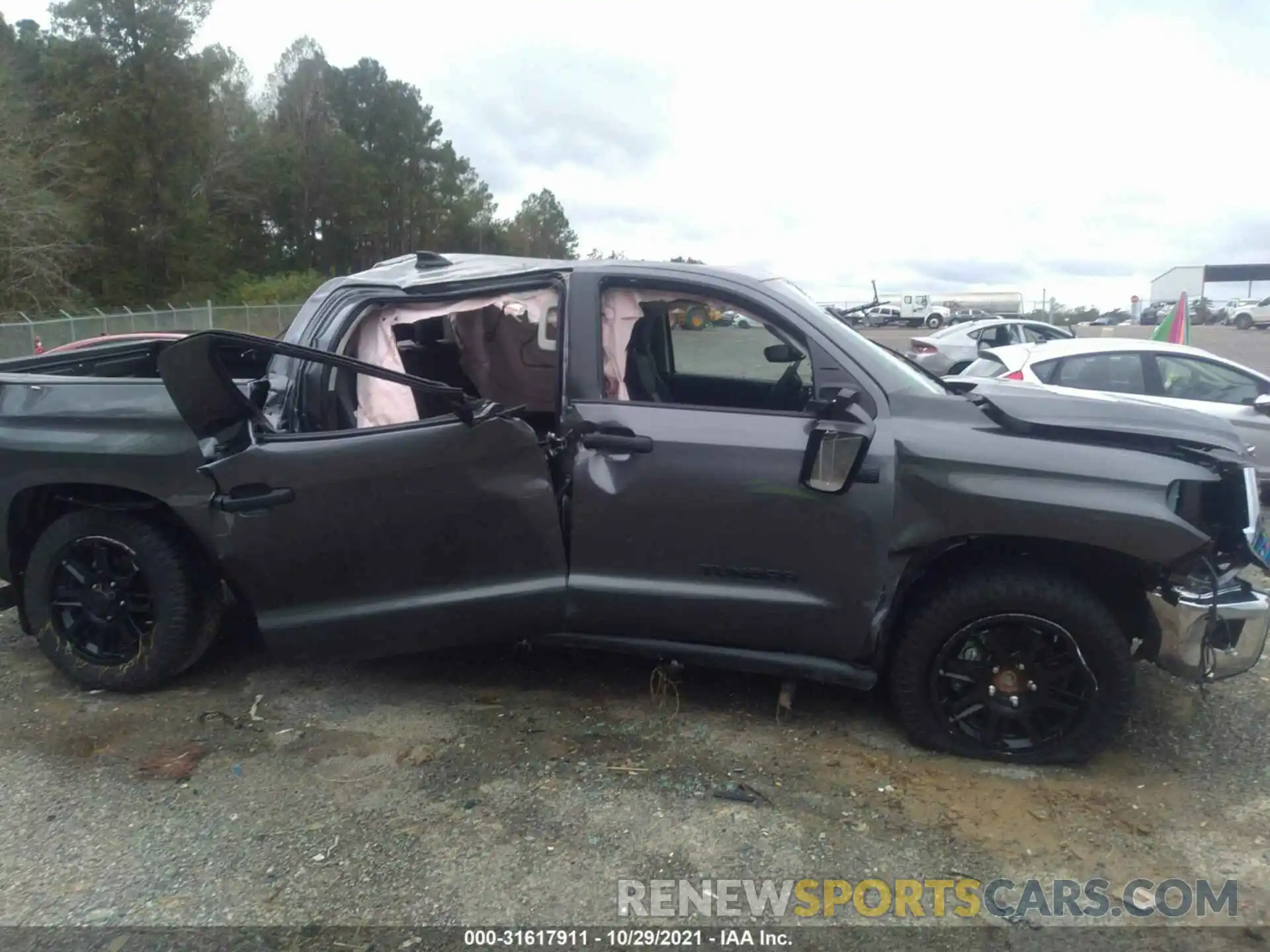 6 Photograph of a damaged car 5TFEY5F17MX290293 TOYOTA TUNDRA 2WD 2021