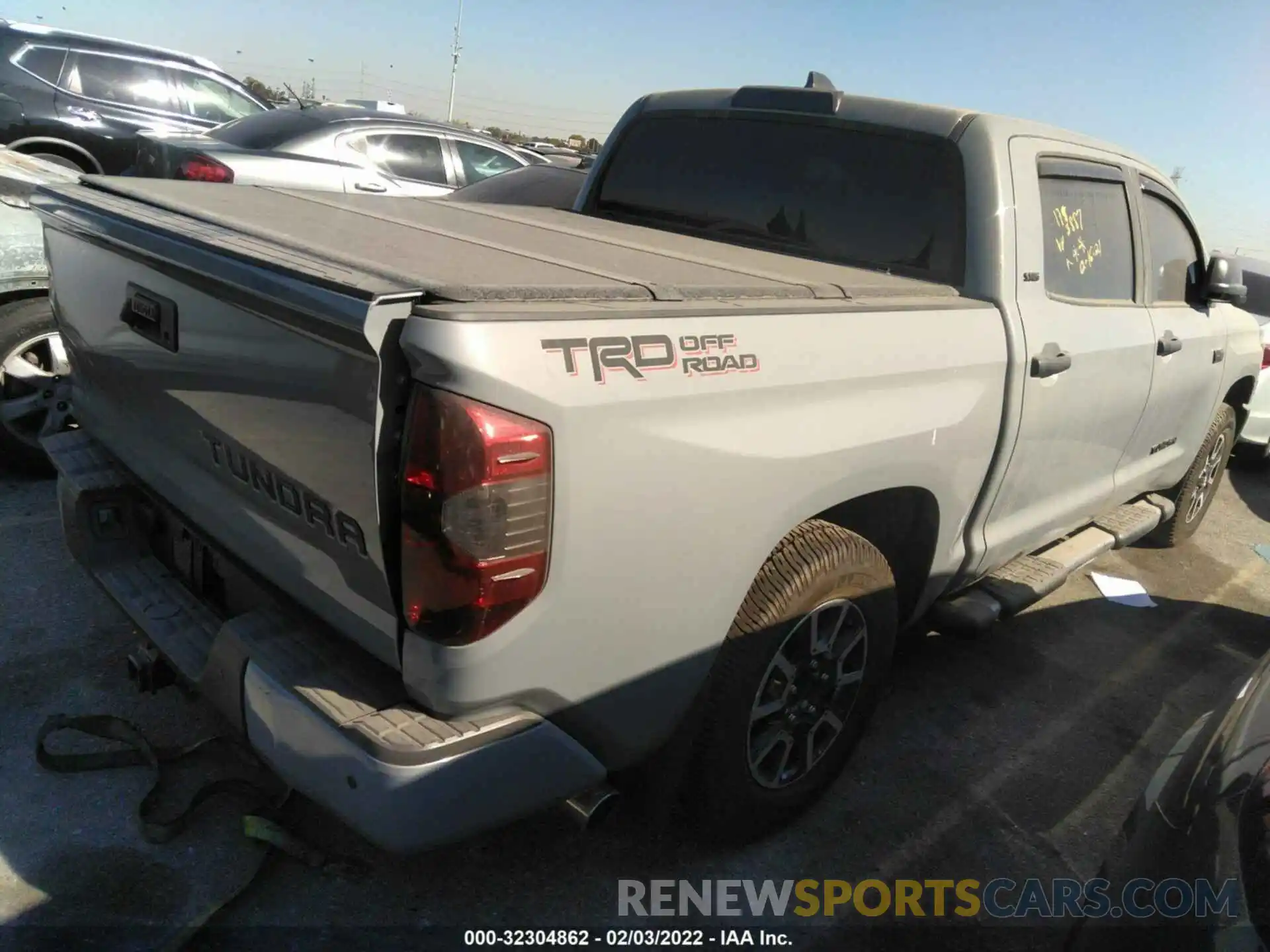 4 Фотография поврежденного автомобиля 5TFEY5F18MX280680 TOYOTA TUNDRA 2WD 2021