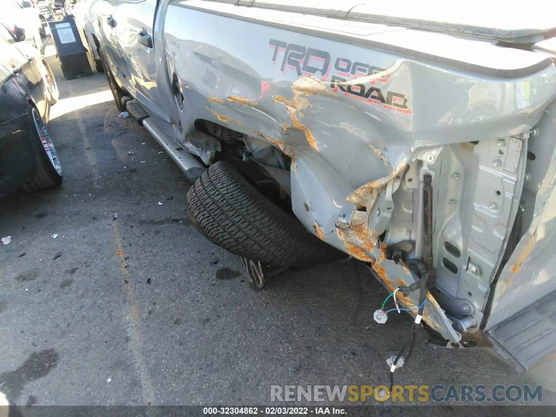 6 Photograph of a damaged car 5TFEY5F18MX280680 TOYOTA TUNDRA 2WD 2021