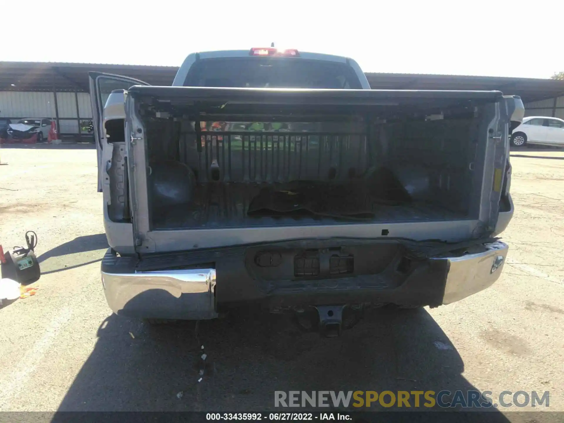 6 Photograph of a damaged car 5TFEY5F1XMX291454 TOYOTA TUNDRA 2WD 2021