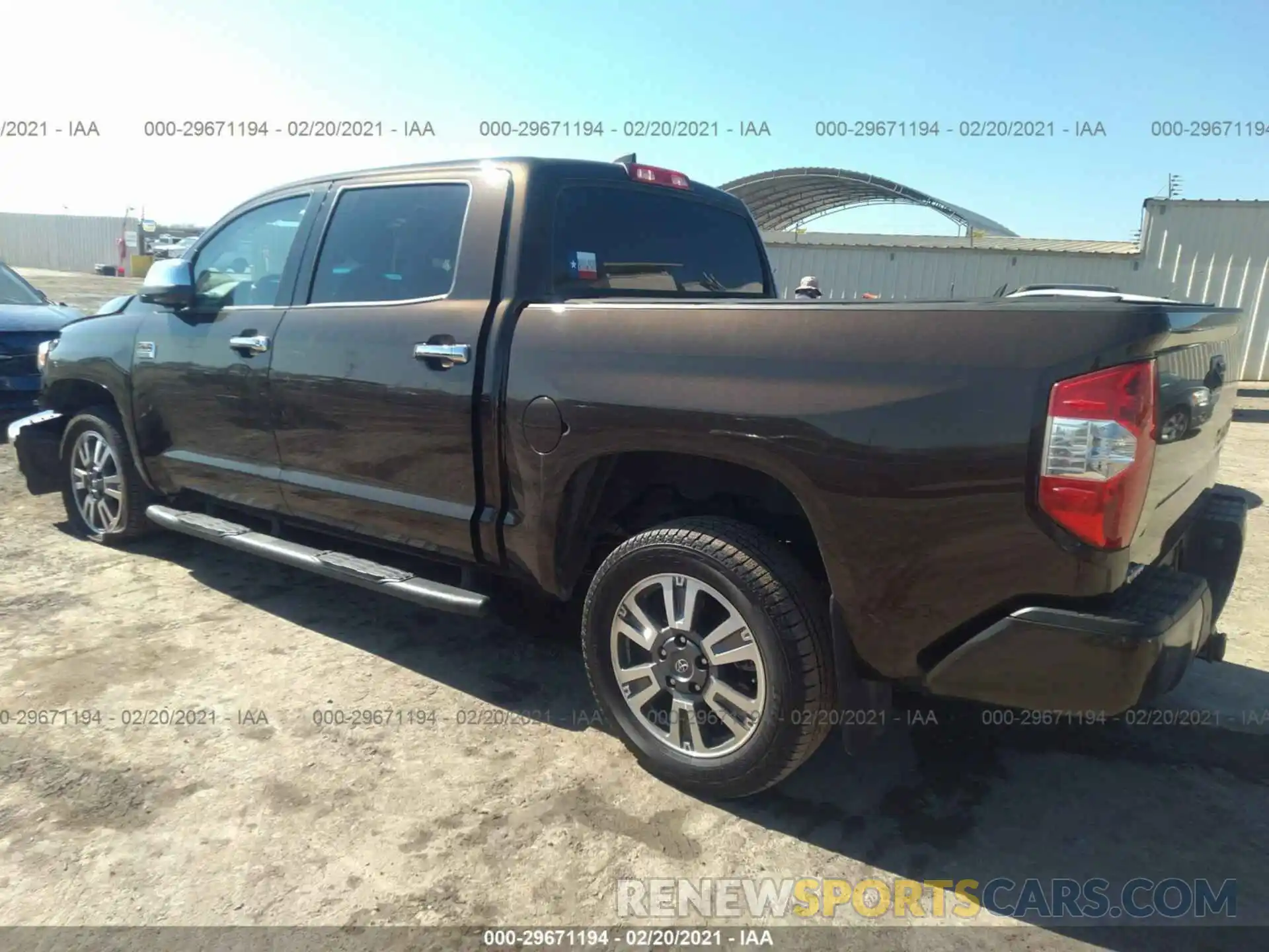 3 Photograph of a damaged car 5TFGY5F1XMX278275 TOYOTA TUNDRA 2WD 2021