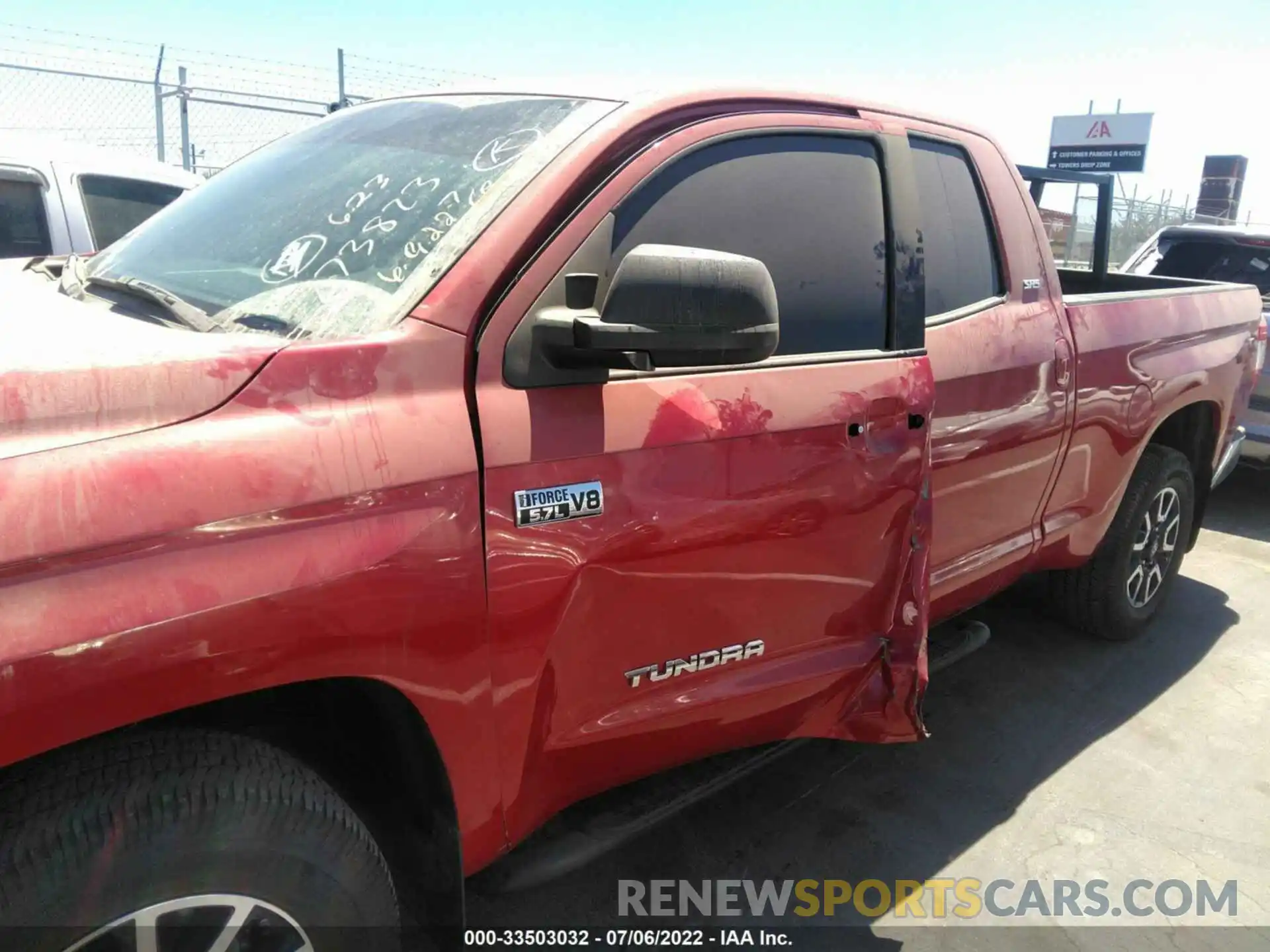 6 Photograph of a damaged car 5TFRY5F10MX273823 TOYOTA TUNDRA 2WD 2021