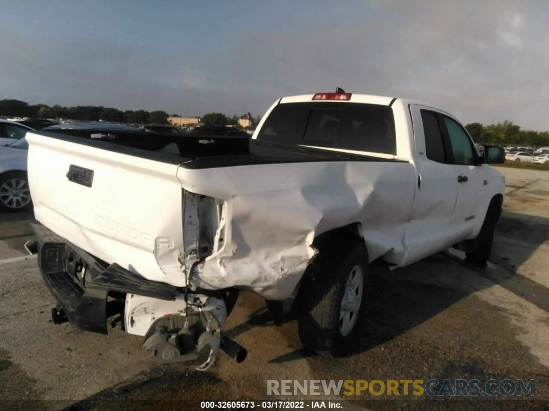 4 Photograph of a damaged car 5TFRY5F15MX296160 TOYOTA TUNDRA 2WD 2021