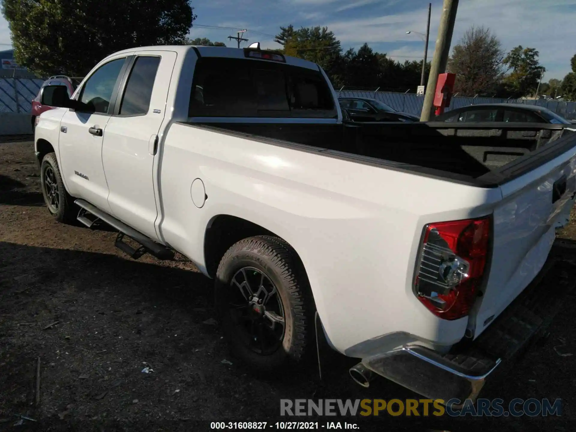 3 Photograph of a damaged car 5TFRY5F16MX293994 TOYOTA TUNDRA 2WD 2021