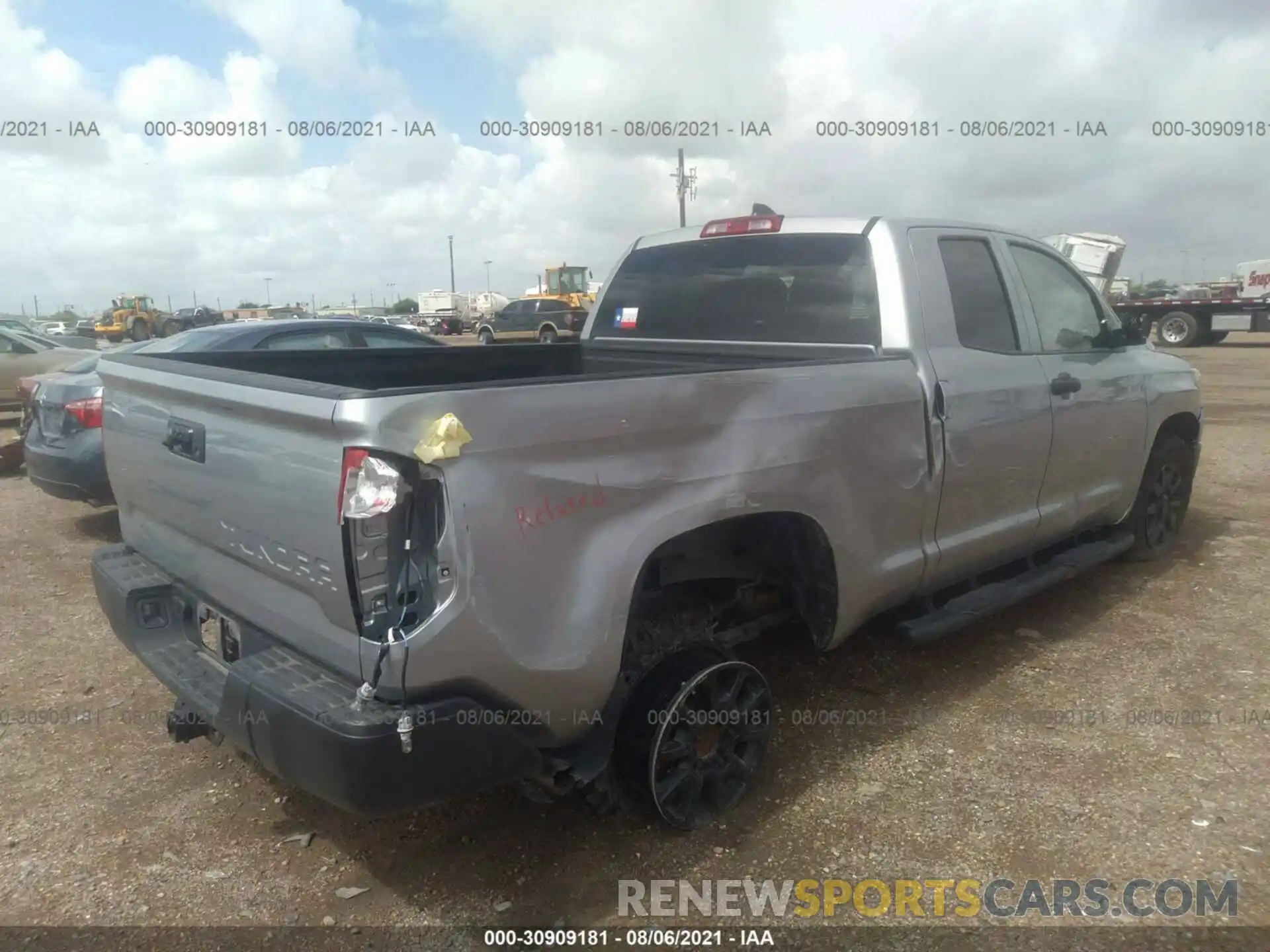 4 Photograph of a damaged car 5TFRY5F17MX273902 TOYOTA TUNDRA 2WD 2021