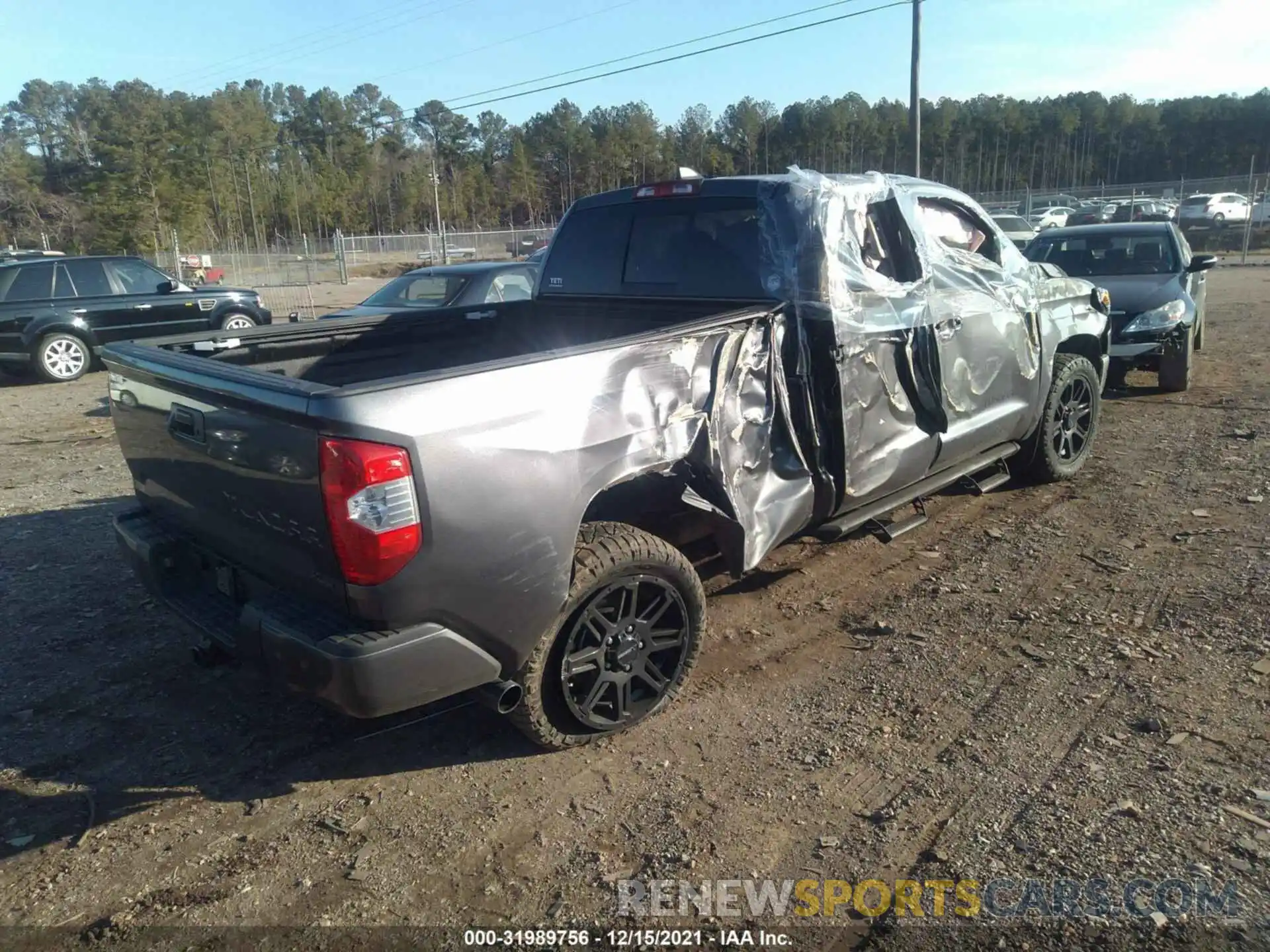 4 Photograph of a damaged car 5TFRY5F18MX290157 TOYOTA TUNDRA 2WD 2021