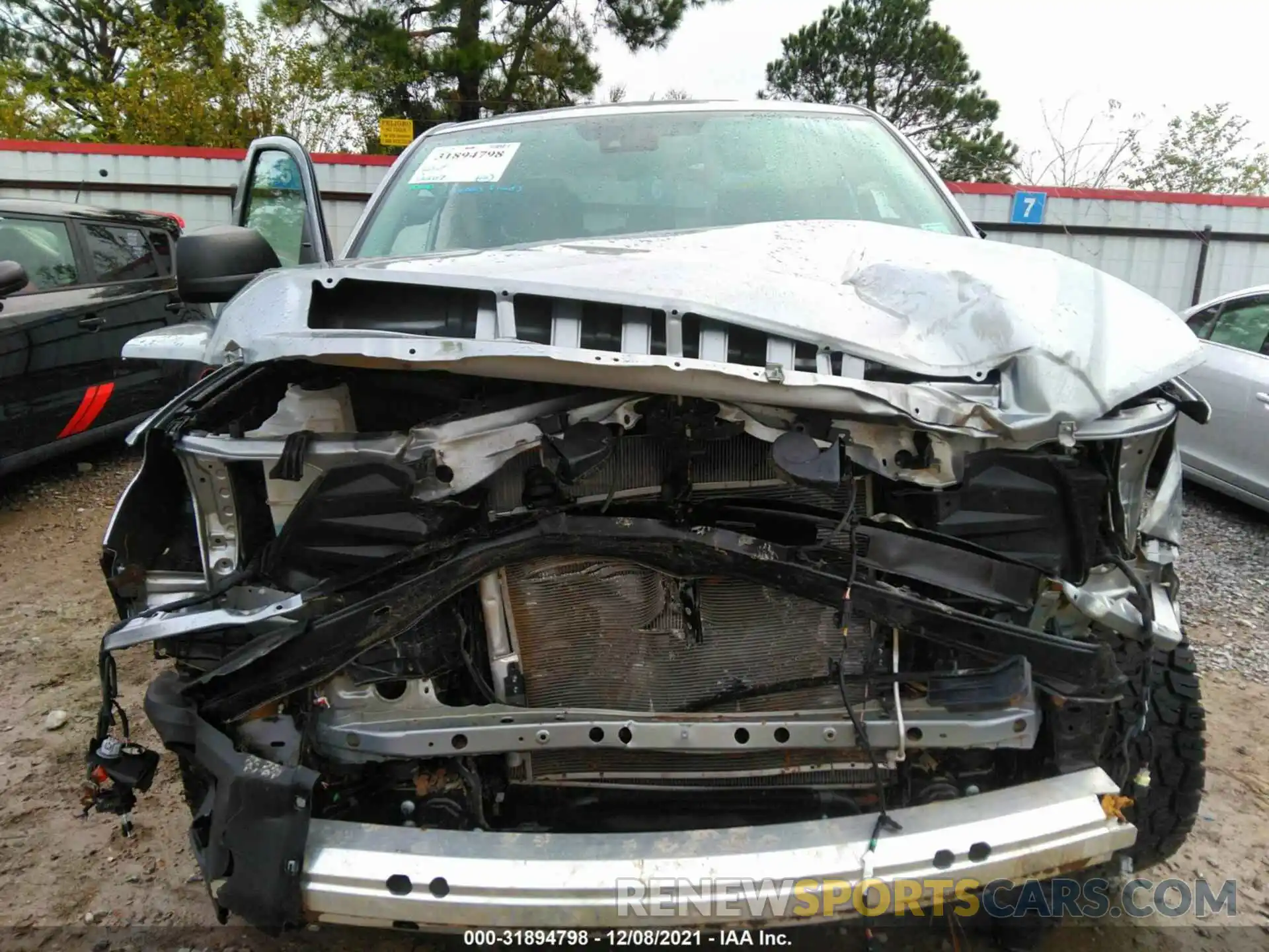 6 Photograph of a damaged car 5TFRY5F1XMX277457 TOYOTA TUNDRA 2WD 2021