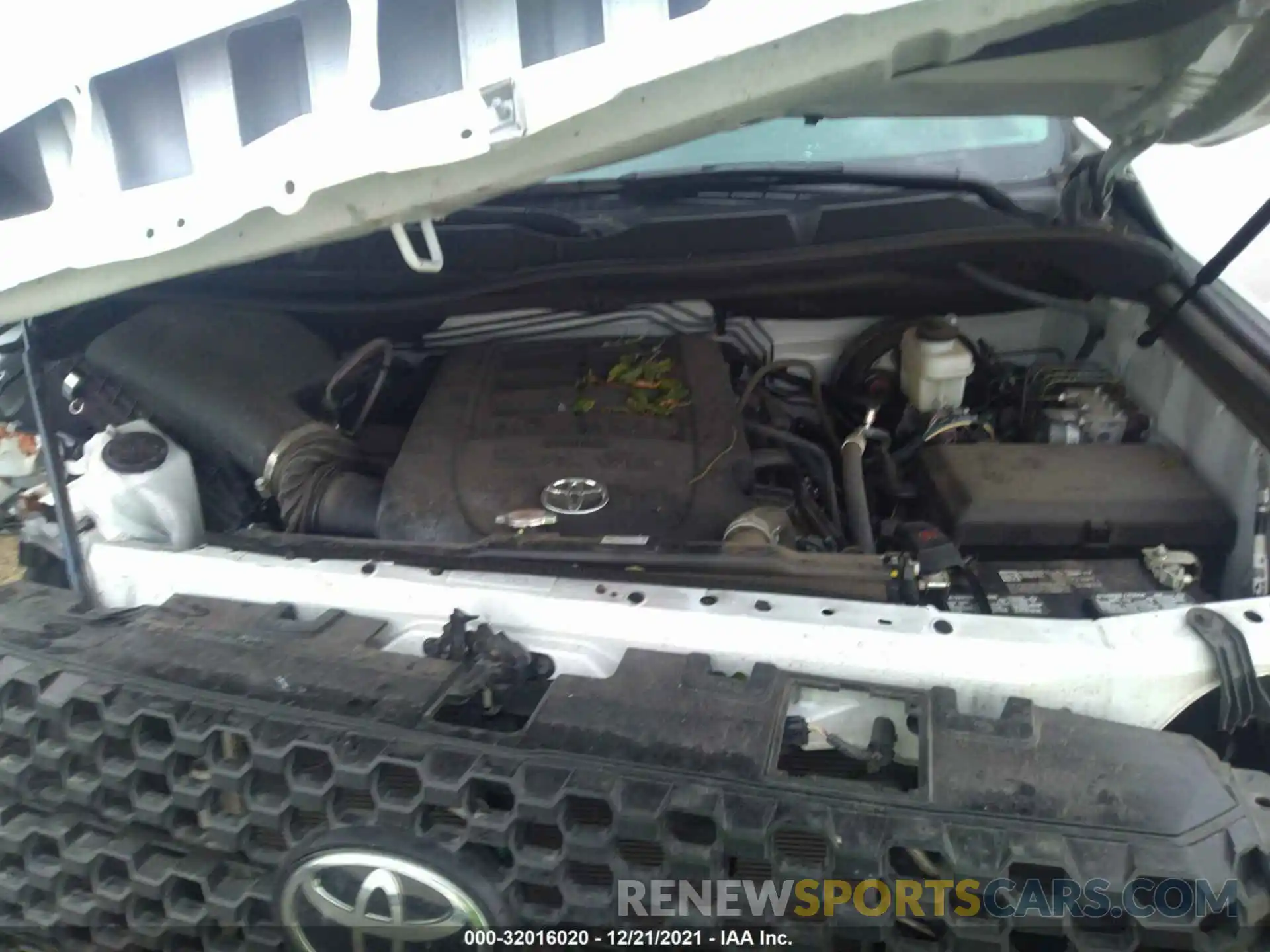 10 Photograph of a damaged car 5TFTY5F1XMX011944 TOYOTA TUNDRA 2WD 2021