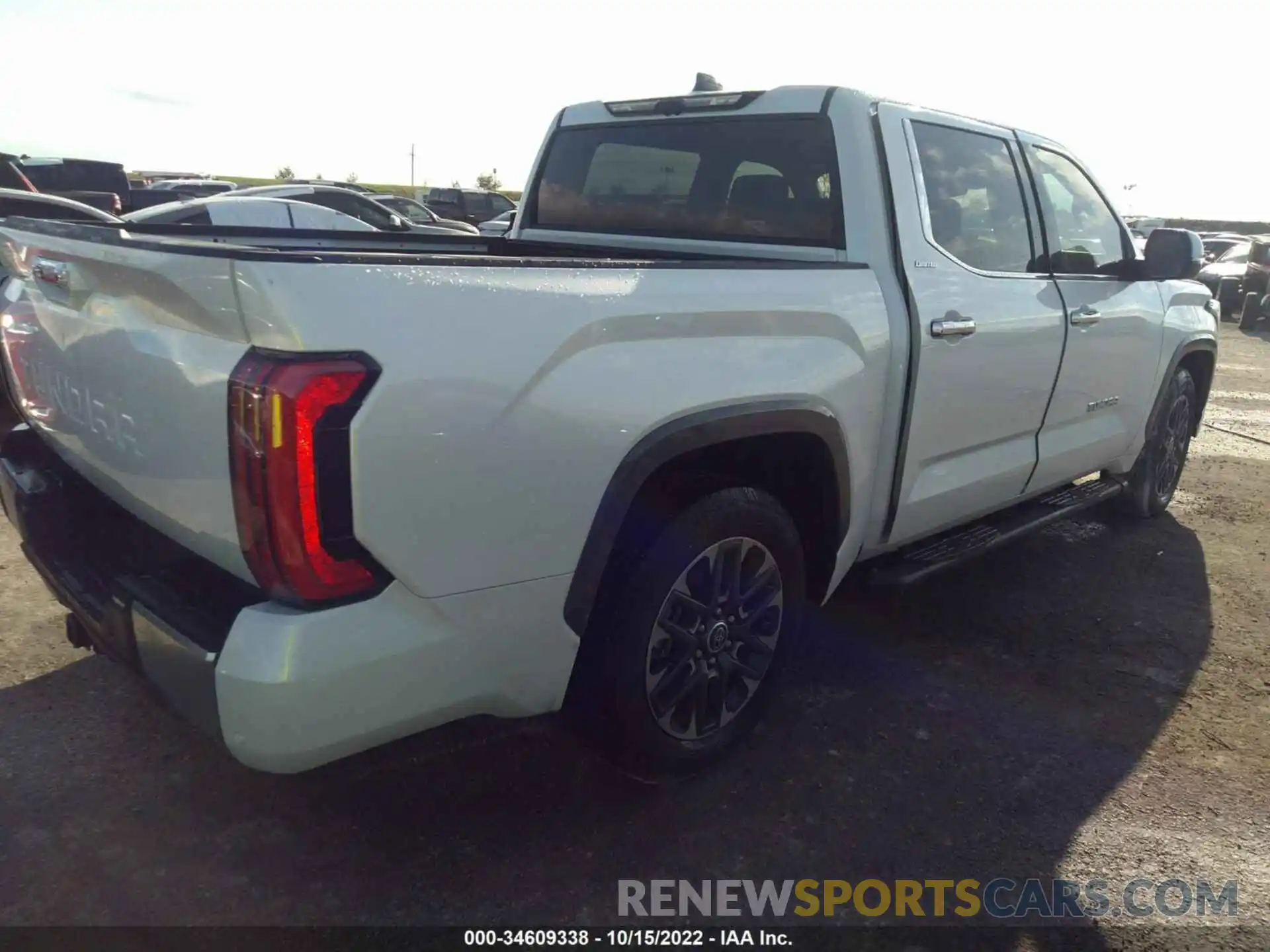 4 Photograph of a damaged car 5TFJA5AB5NX008852 TOYOTA TUNDRA 2WD 2022