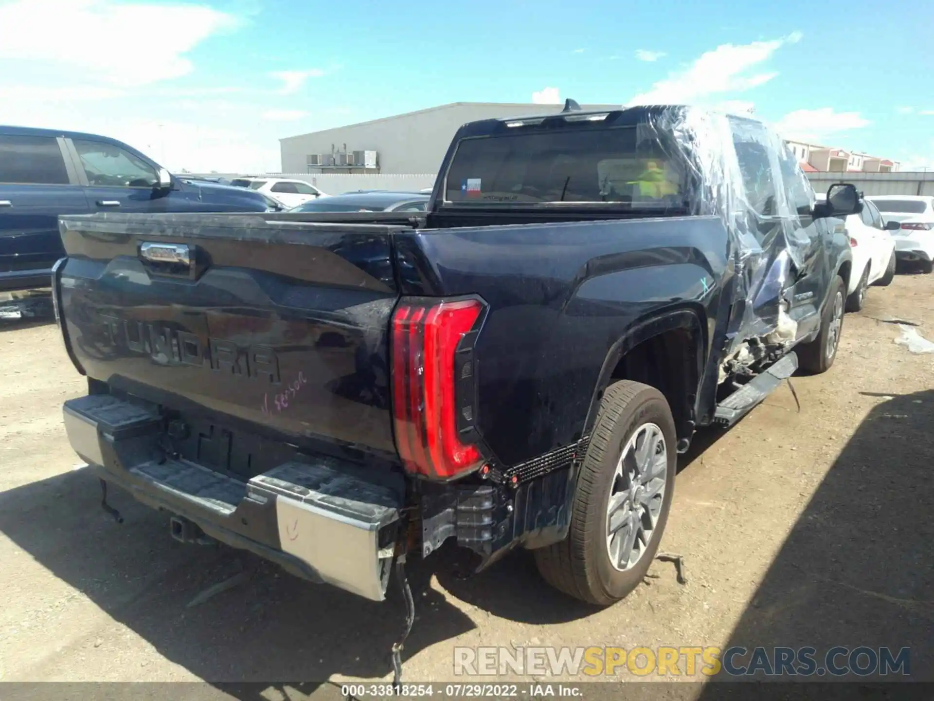 4 Photograph of a damaged car 5TFJA5BC1NX001291 TOYOTA TUNDRA 2WD 2022