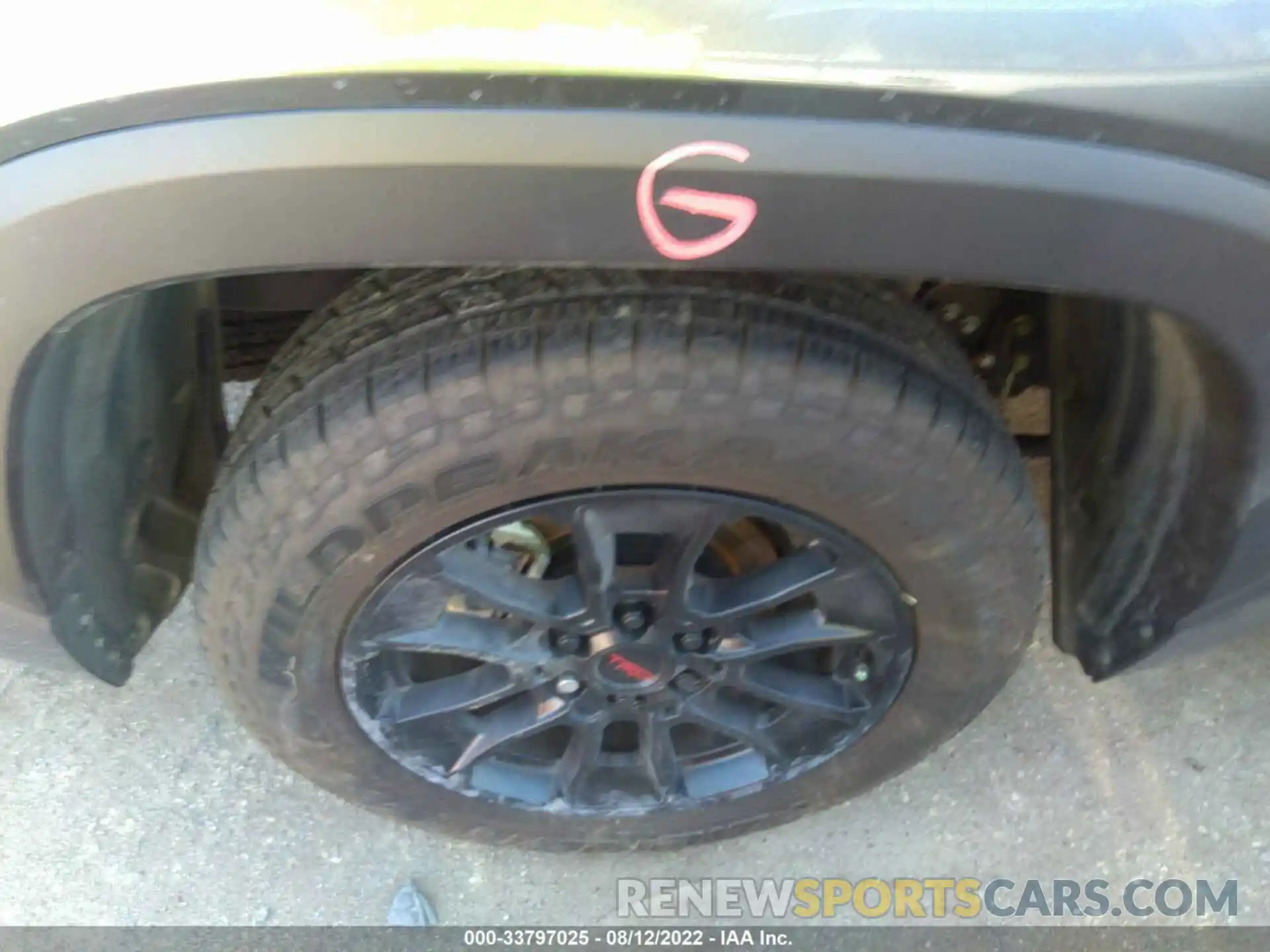 15 Photograph of a damaged car 5TFLA5AB0NX007679 TOYOTA TUNDRA 2WD 2022