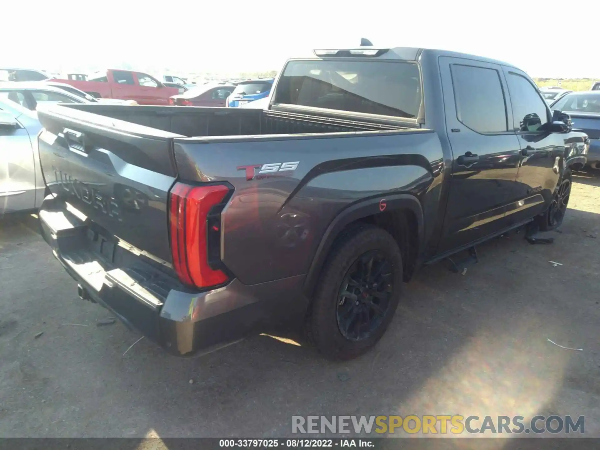 4 Photograph of a damaged car 5TFLA5AB0NX007679 TOYOTA TUNDRA 2WD 2022