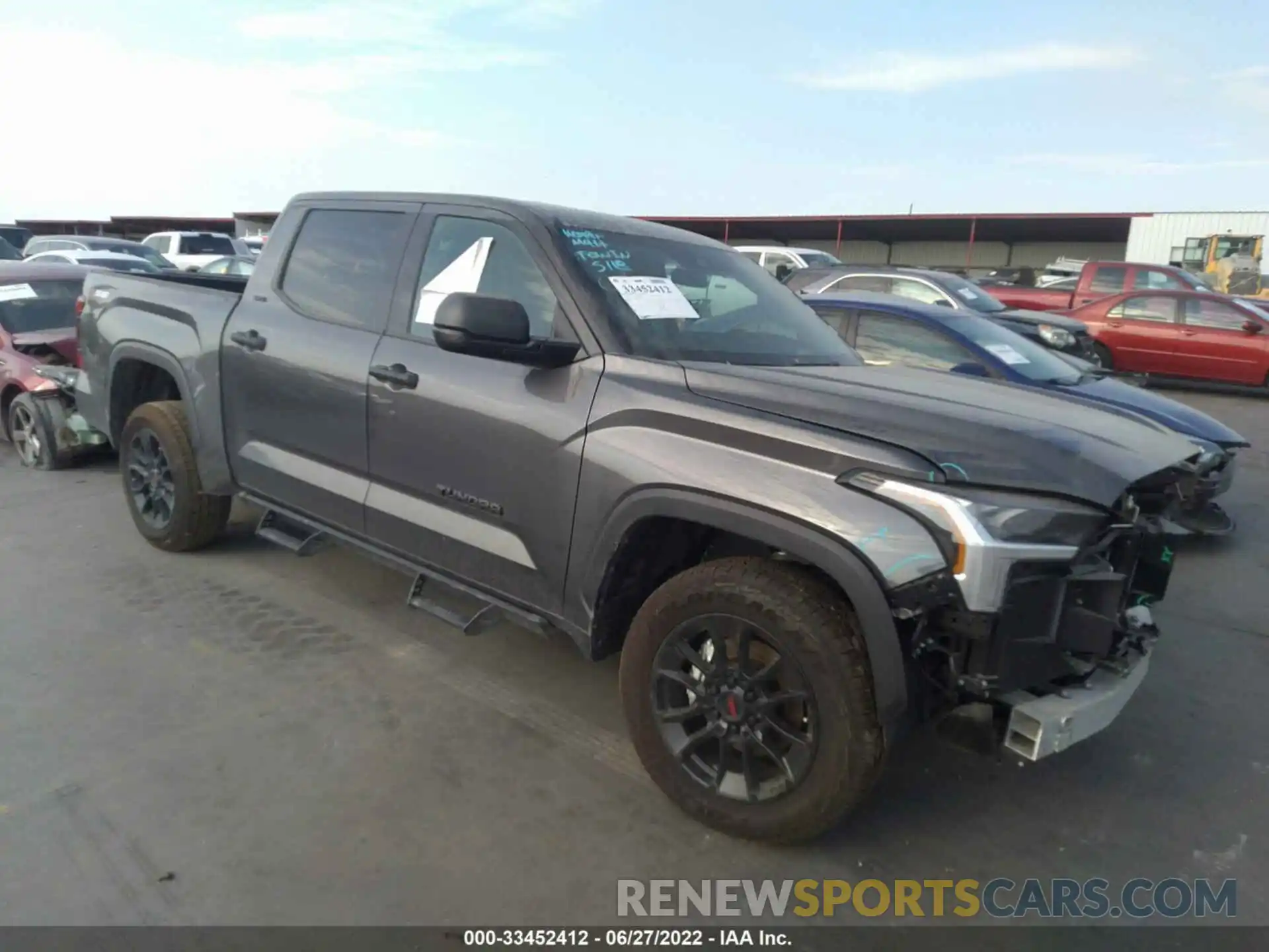 1 Photograph of a damaged car 5TFLA5AB9NX007163 TOYOTA TUNDRA 2WD 2022