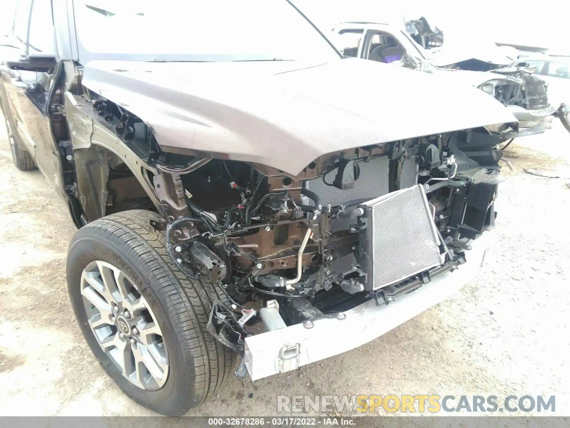 6 Photograph of a damaged car 5TFMA5AB2NX003444 TOYOTA TUNDRA 2WD 2022