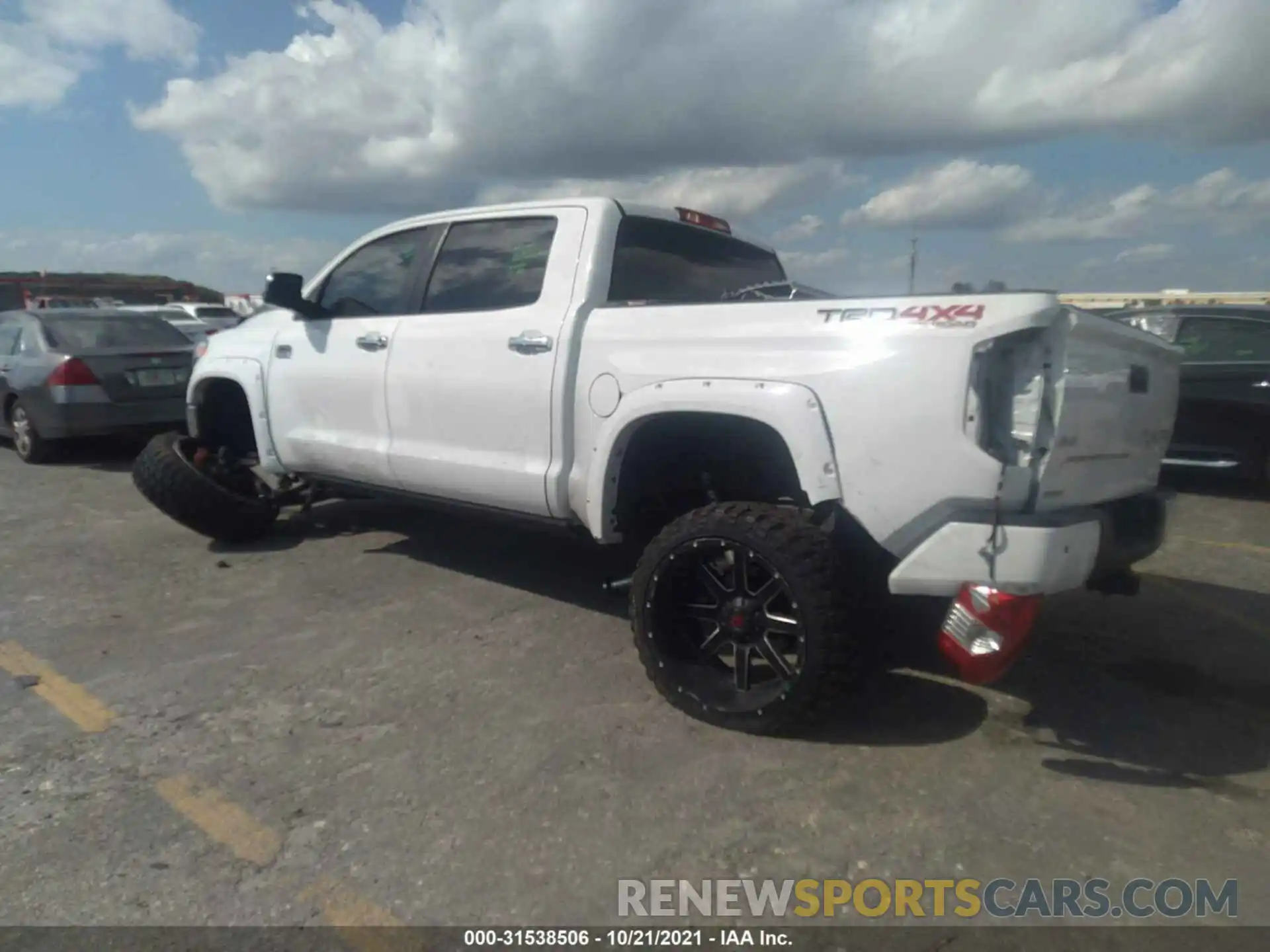 3 Photograph of a damaged car 5TFAY5F10KX812905 TOYOTA TUNDRA 4WD 2019