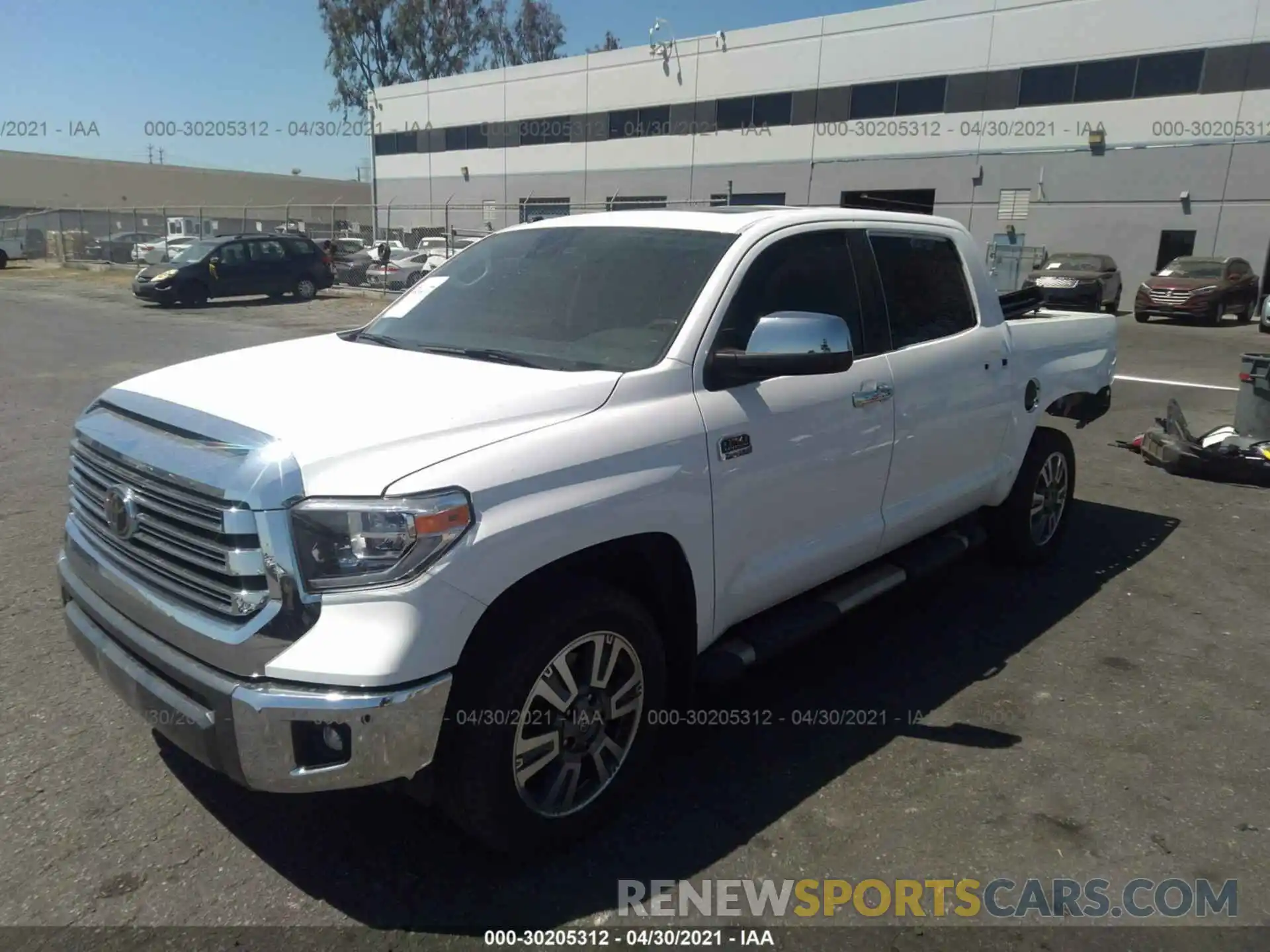 2 Photograph of a damaged car 5TFAY5F10KX839022 TOYOTA TUNDRA 4WD 2019