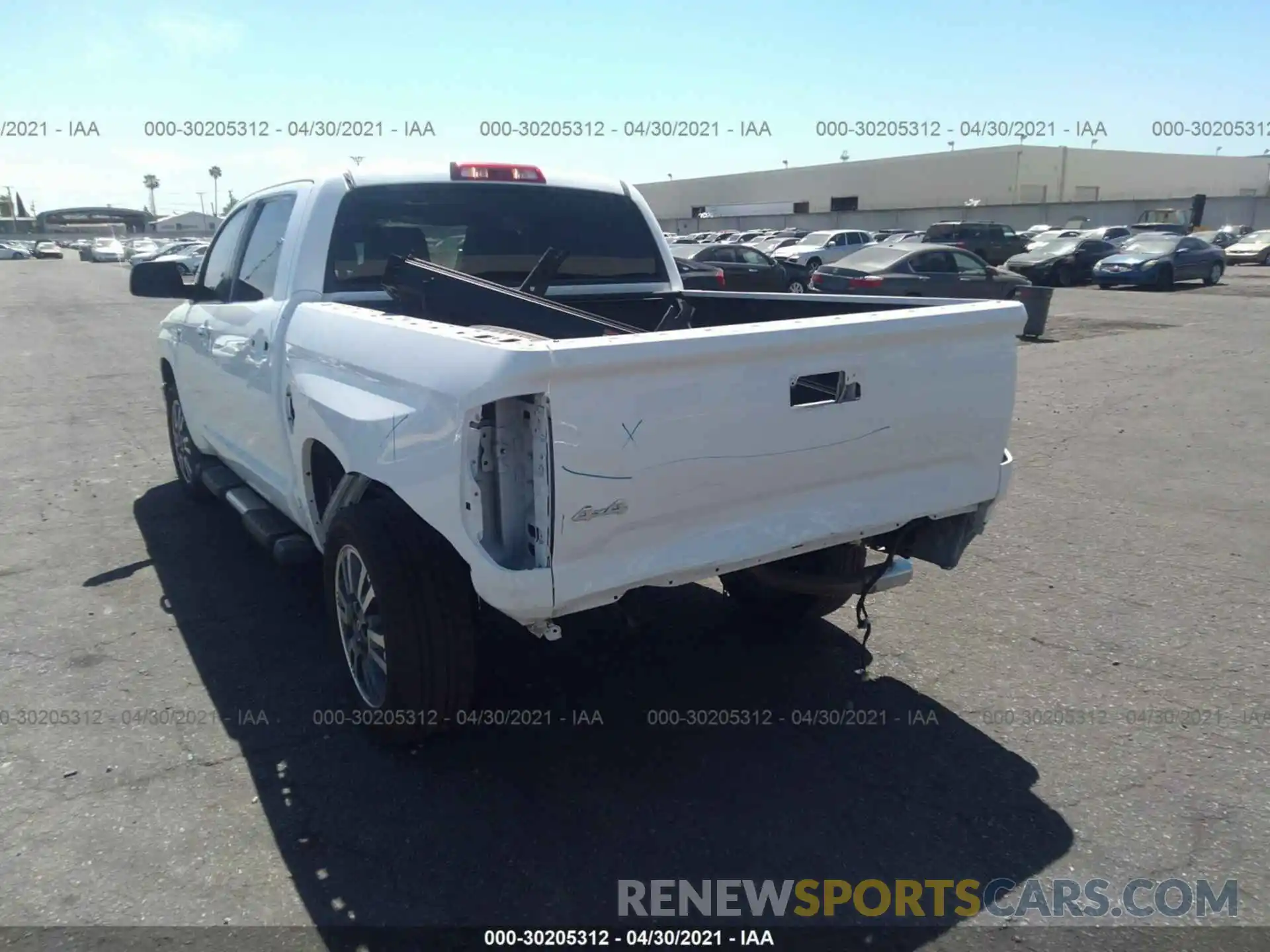 6 Photograph of a damaged car 5TFAY5F10KX839022 TOYOTA TUNDRA 4WD 2019