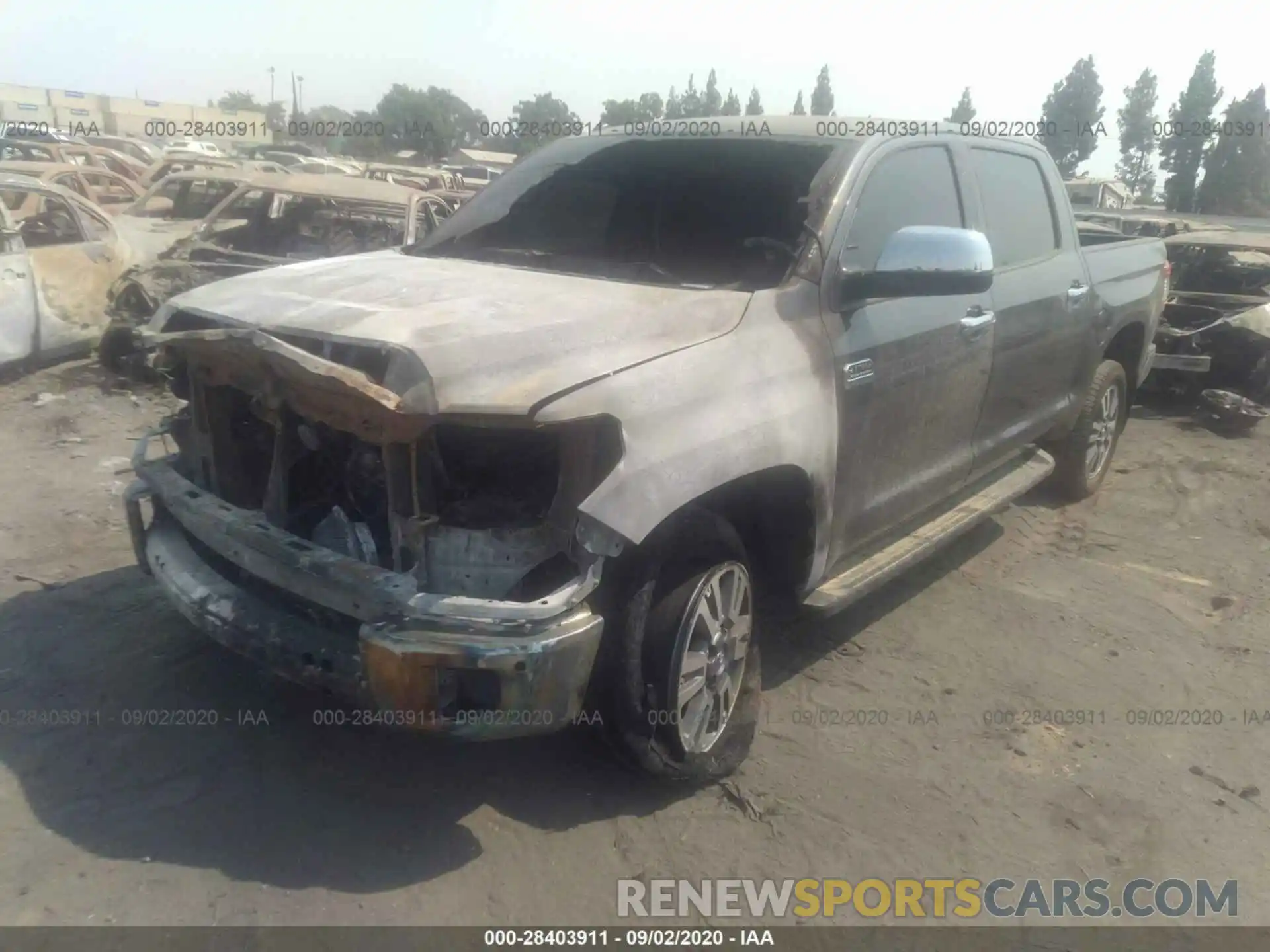 2 Photograph of a damaged car 5TFAY5F12KX863449 TOYOTA TUNDRA 4WD 2019