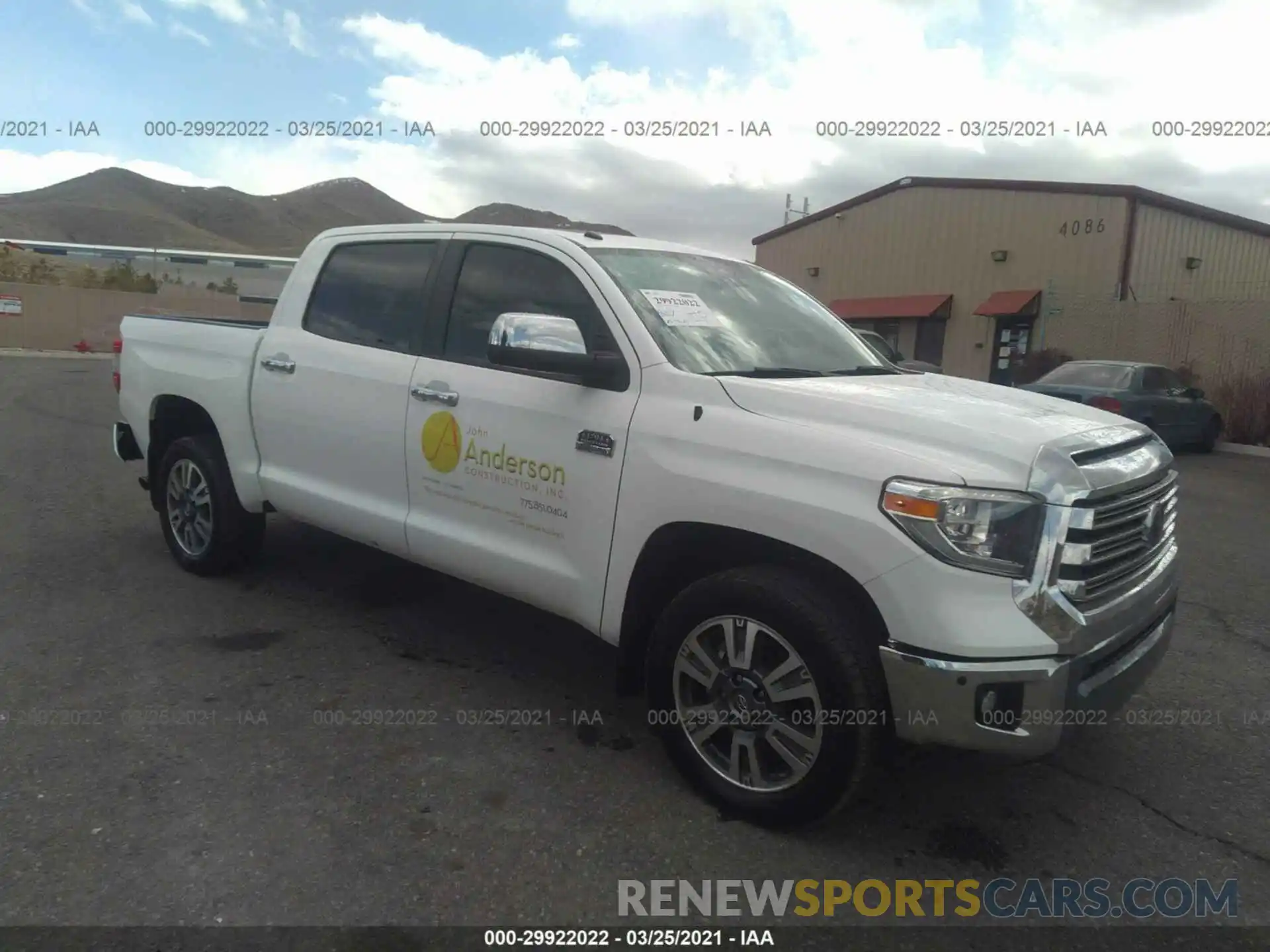 1 Photograph of a damaged car 5TFAY5F13KX787756 TOYOTA TUNDRA 4WD 2019