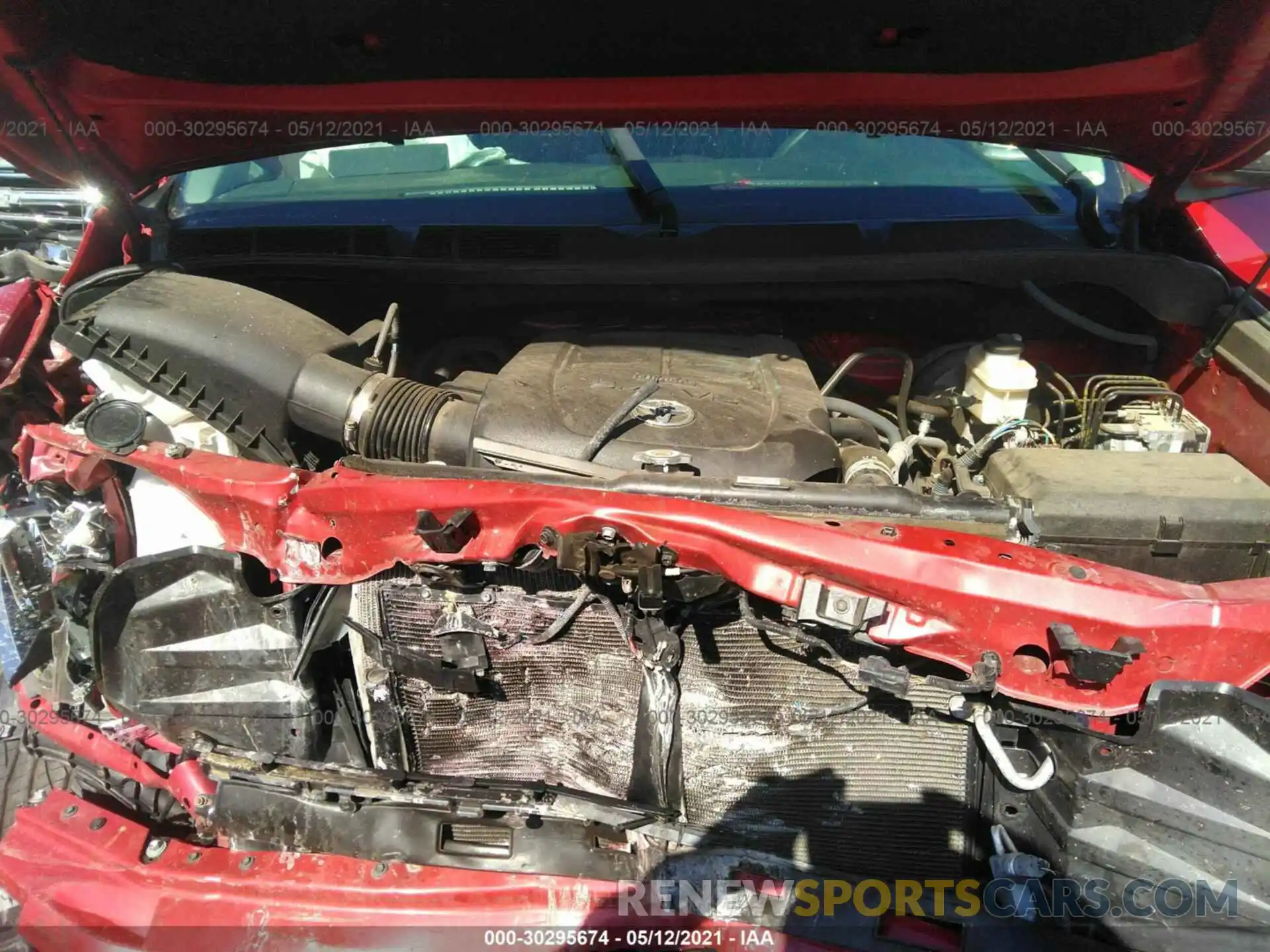 10 Photograph of a damaged car 5TFAY5F14KX831361 TOYOTA TUNDRA 4WD 2019