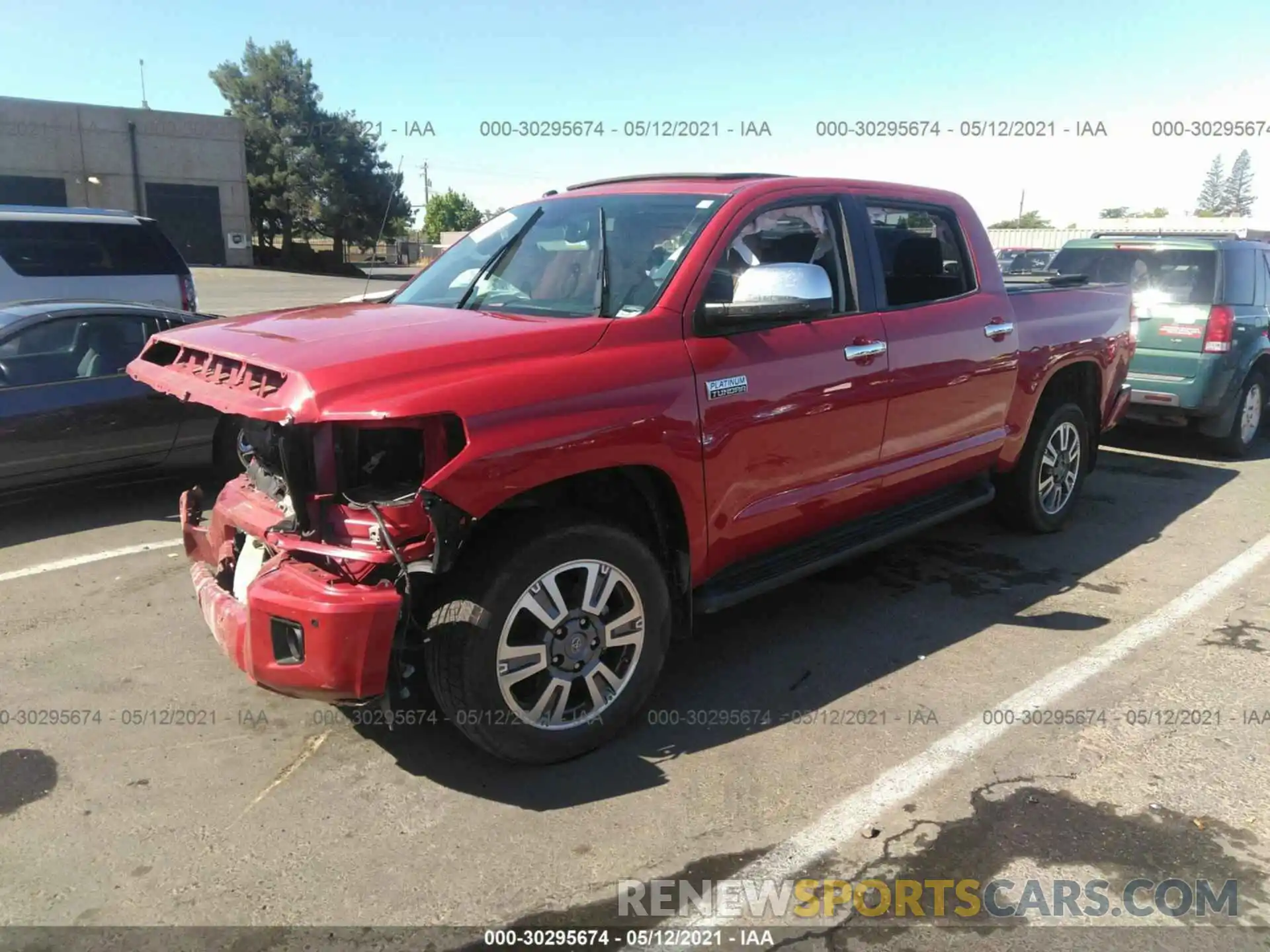 2 Photograph of a damaged car 5TFAY5F14KX831361 TOYOTA TUNDRA 4WD 2019