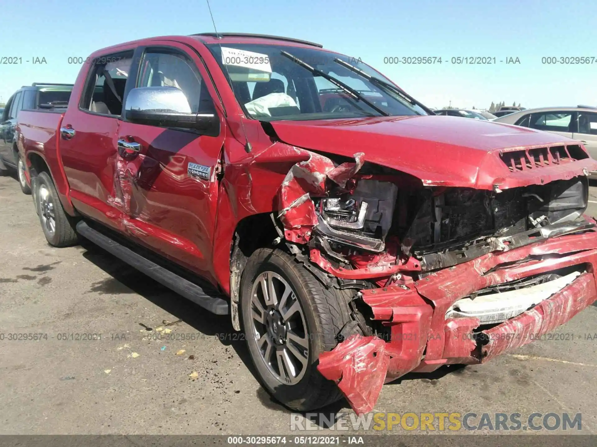 6 Photograph of a damaged car 5TFAY5F14KX831361 TOYOTA TUNDRA 4WD 2019