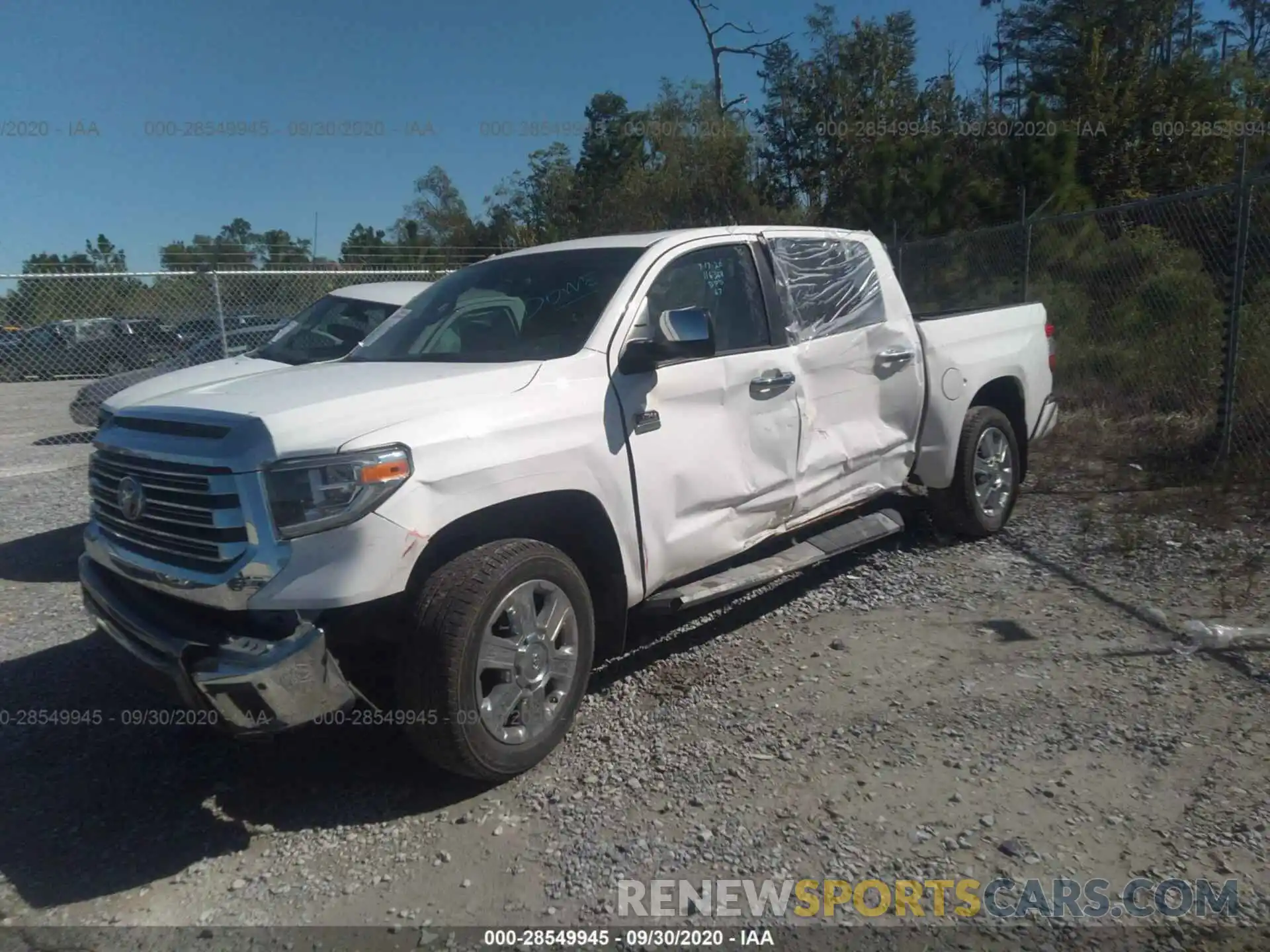 2 Photograph of a damaged car 5TFAY5F15KX817081 TOYOTA TUNDRA 4WD 2019